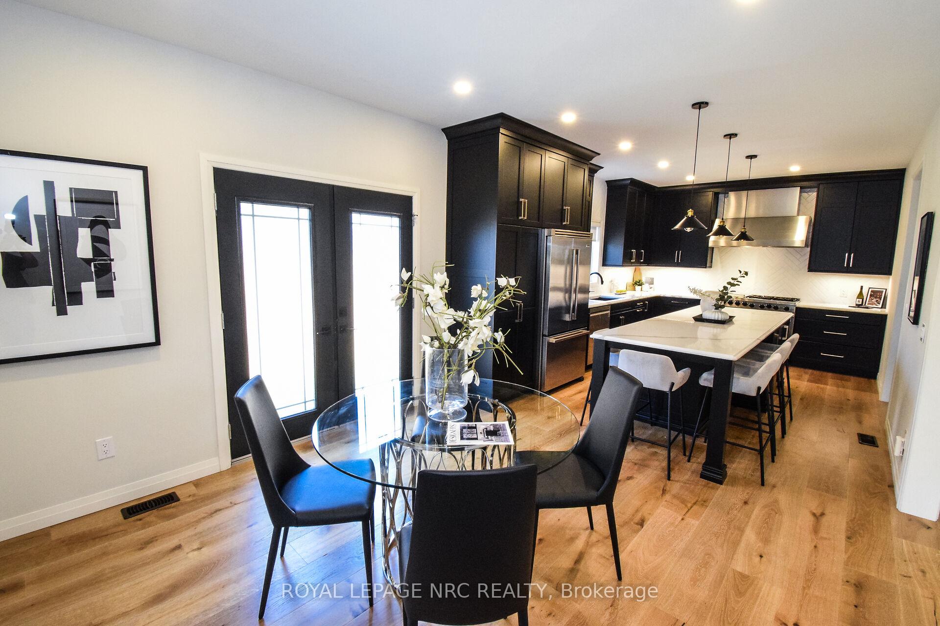 Photo 9 of 10B Port Royal Crescent, St. Catharines, Martindale Pond — HOMEH