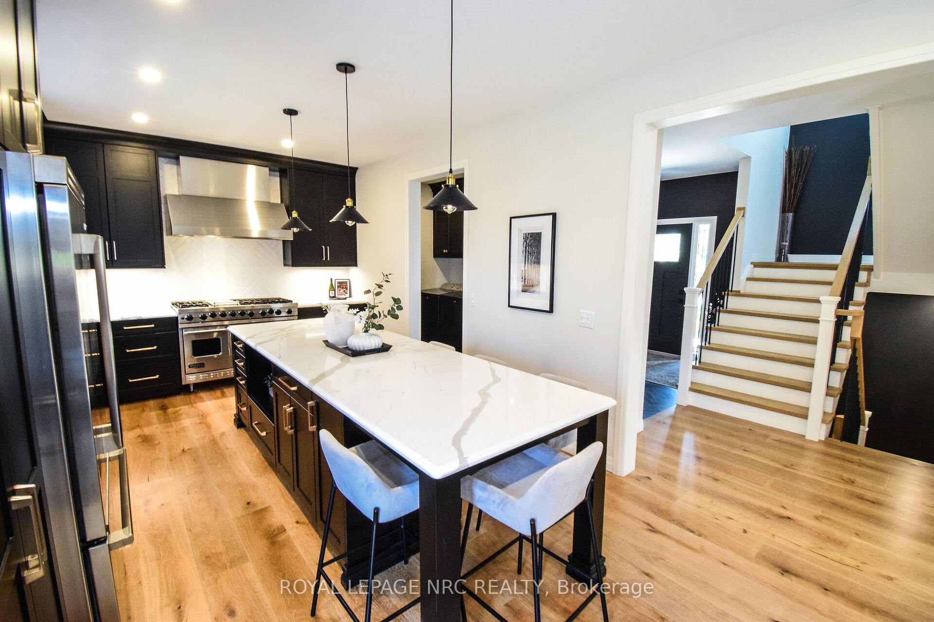 Photo 11 of 10B Port Royal Crescent, St. Catharines, Martindale Pond — HOMEH