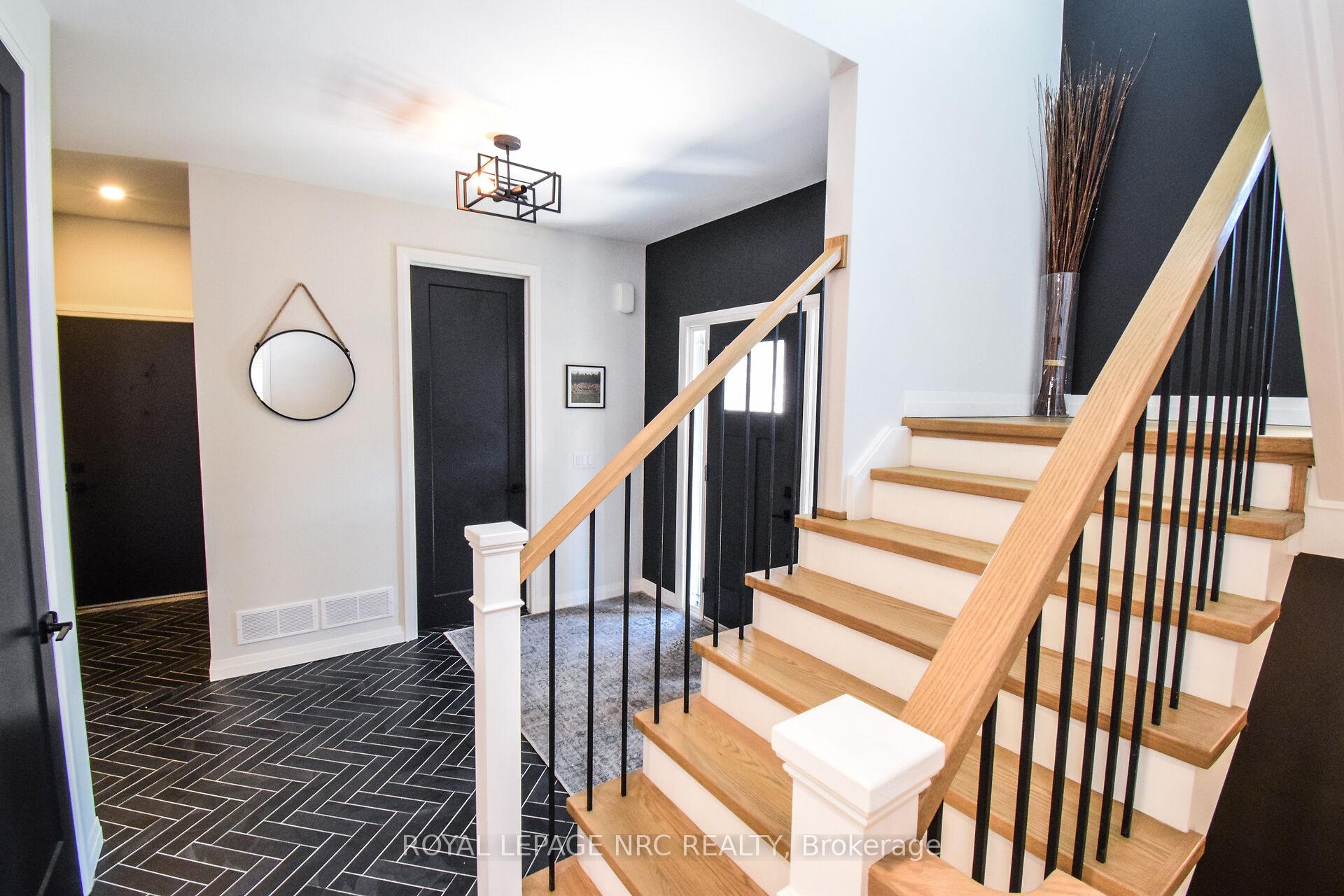 Photo 16 of 10B Port Royal Crescent, St. Catharines, Martindale Pond — HOMEH