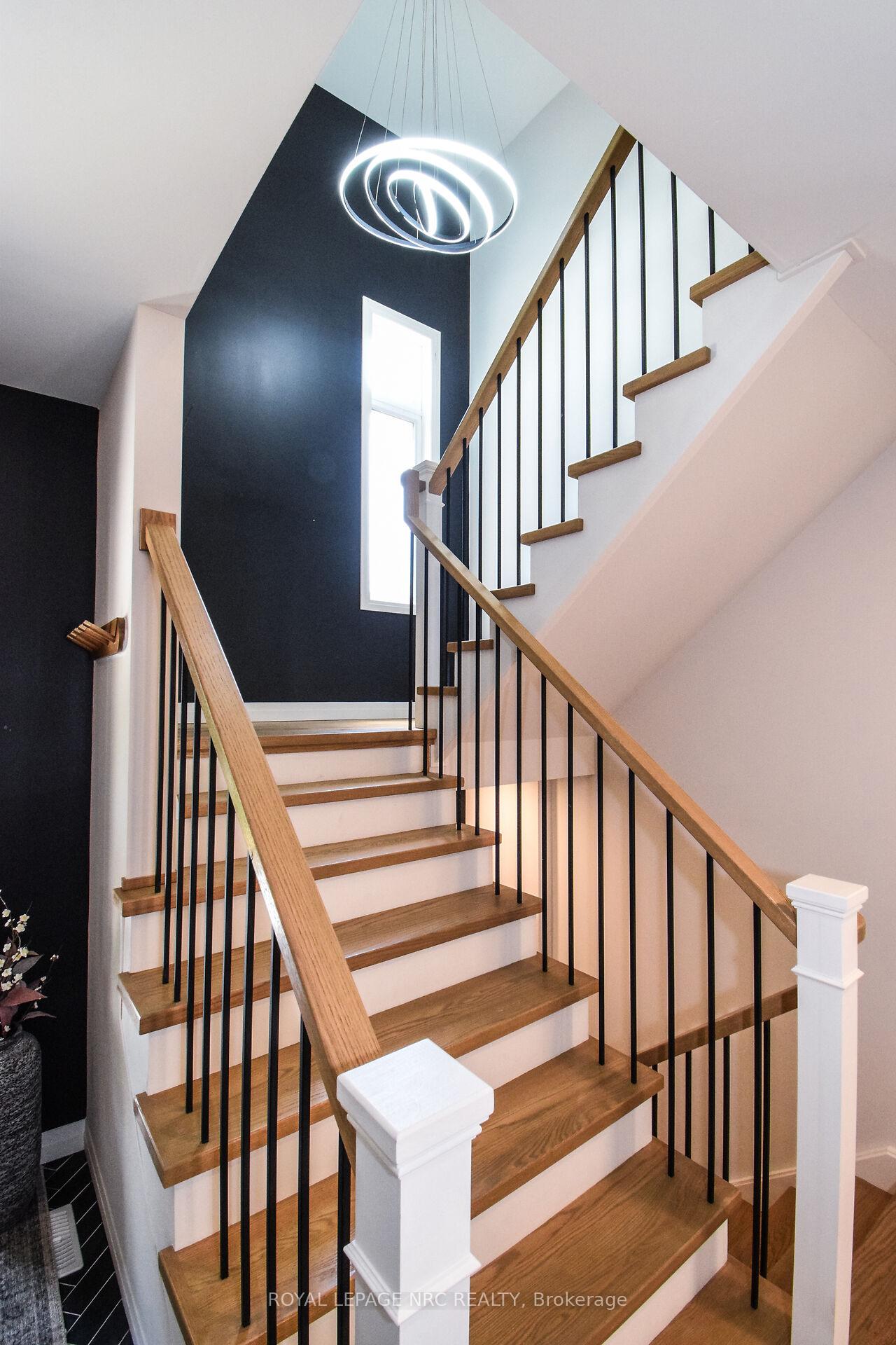 Photo 19 of 10B Port Royal Crescent, St. Catharines, Martindale Pond — HOMEH