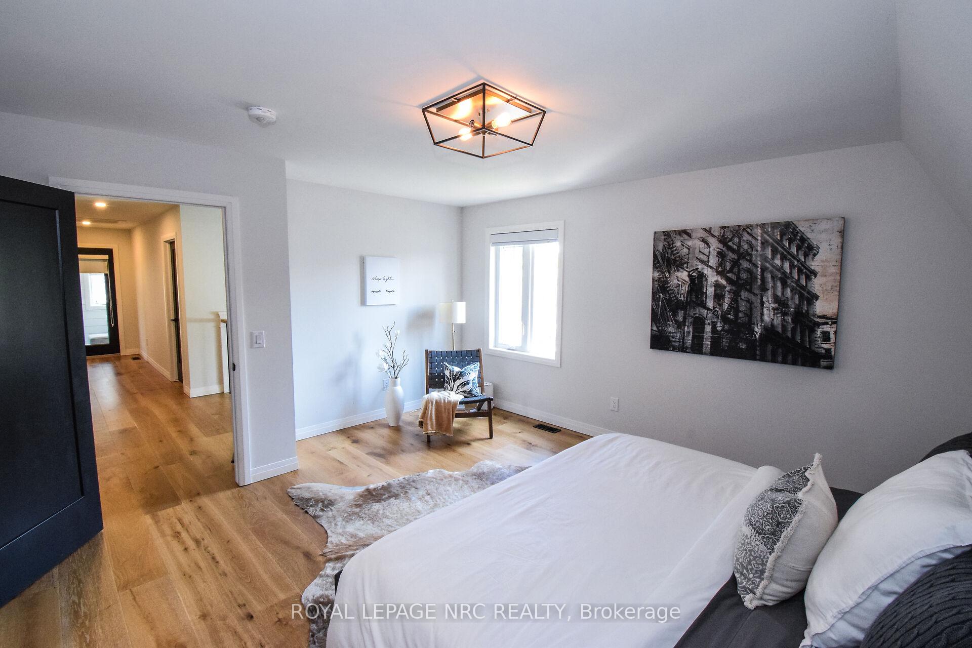 Photo 21 of 10B Port Royal Crescent, St. Catharines, Martindale Pond — HOMEH