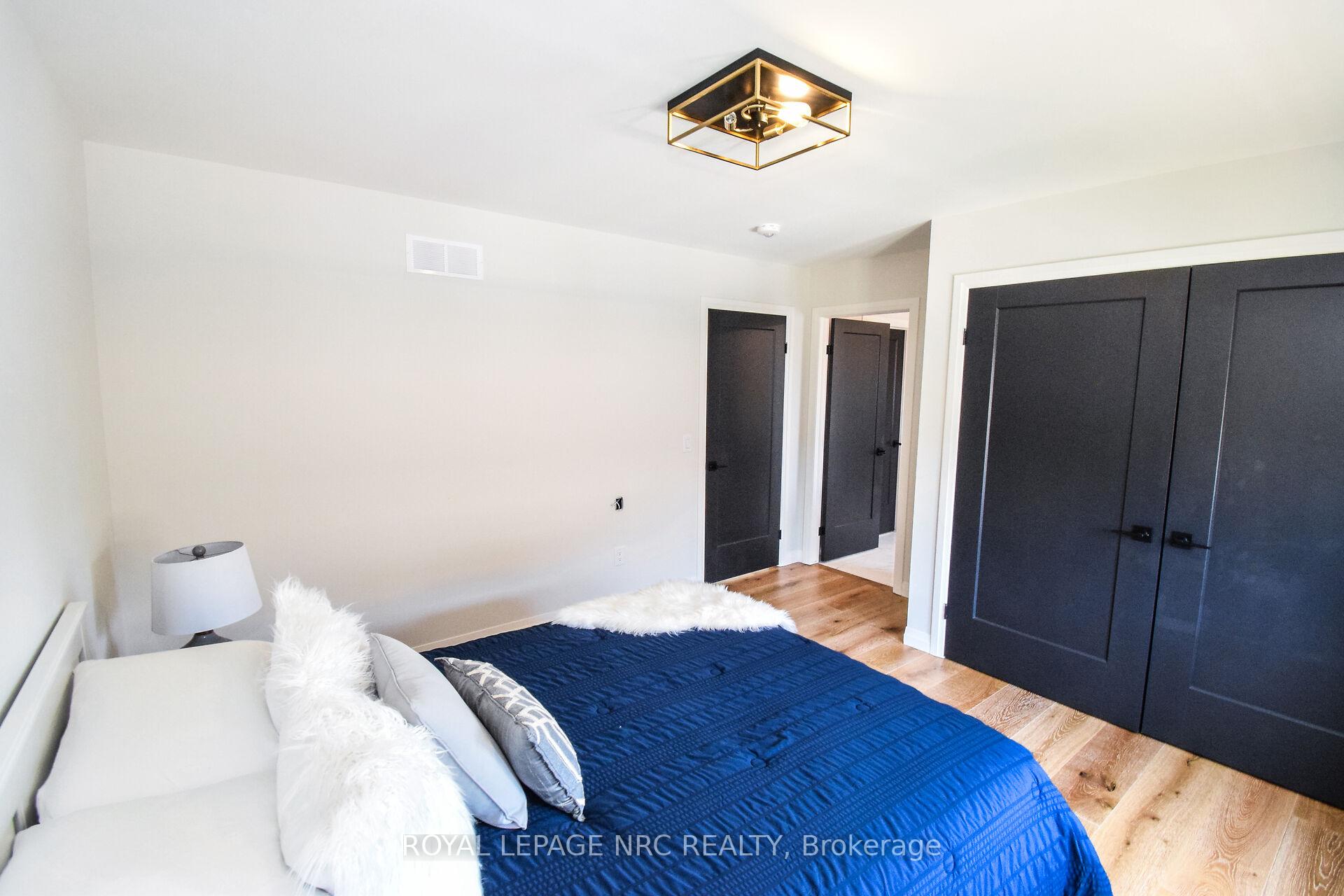 Photo 26 of 10B Port Royal Crescent, St. Catharines, Martindale Pond — HOMEH