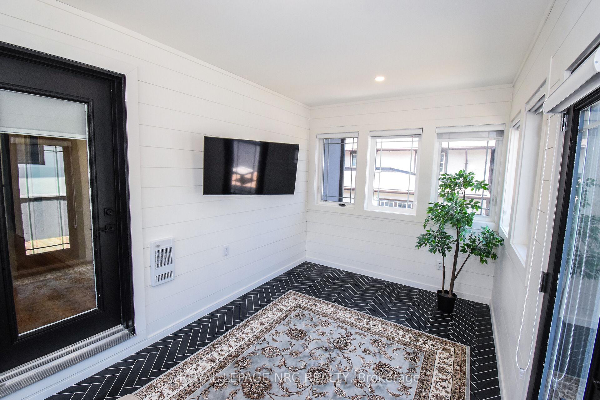 Photo 32 of 10B Port Royal Crescent, St. Catharines, Martindale Pond — HOMEH