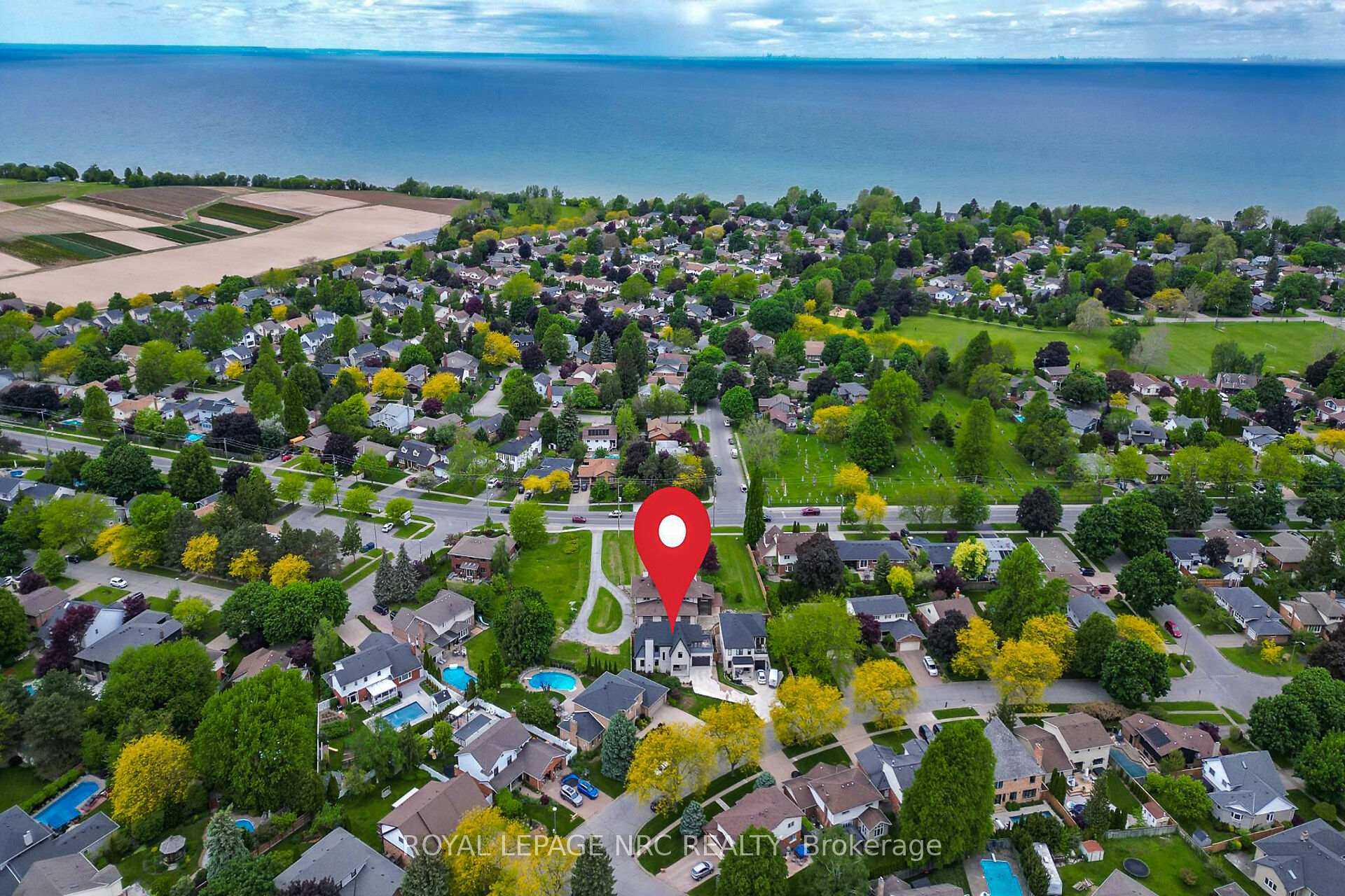 Photo 41 of 10B Port Royal Crescent, St. Catharines, Martindale Pond — HOMEH