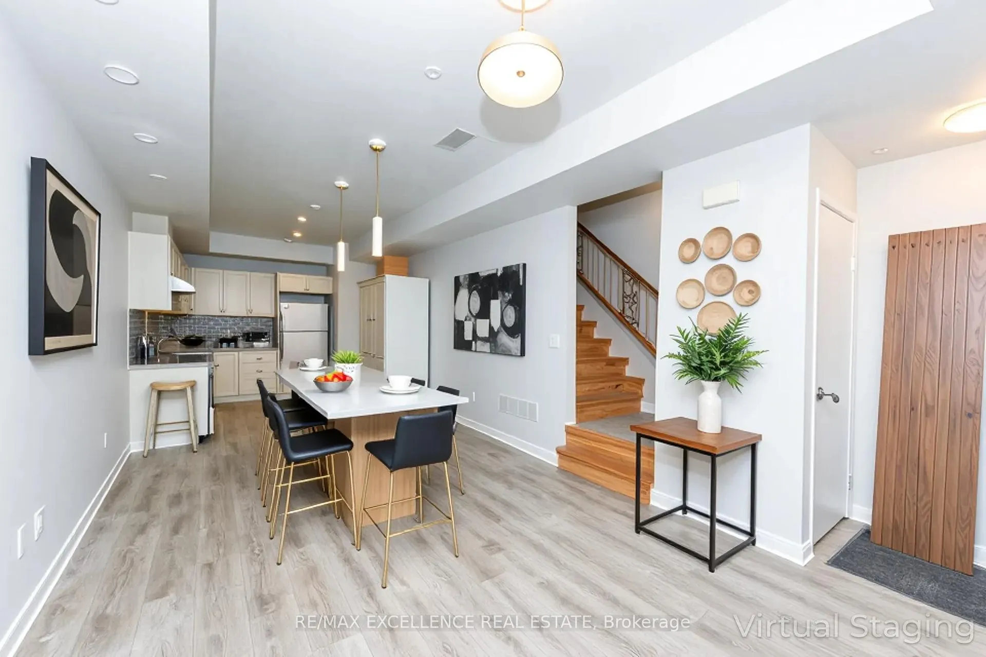 Photo 4 of Unit 42, 200 Malta Avenue, Brampton, Fletcher's Creek South — HOMEH