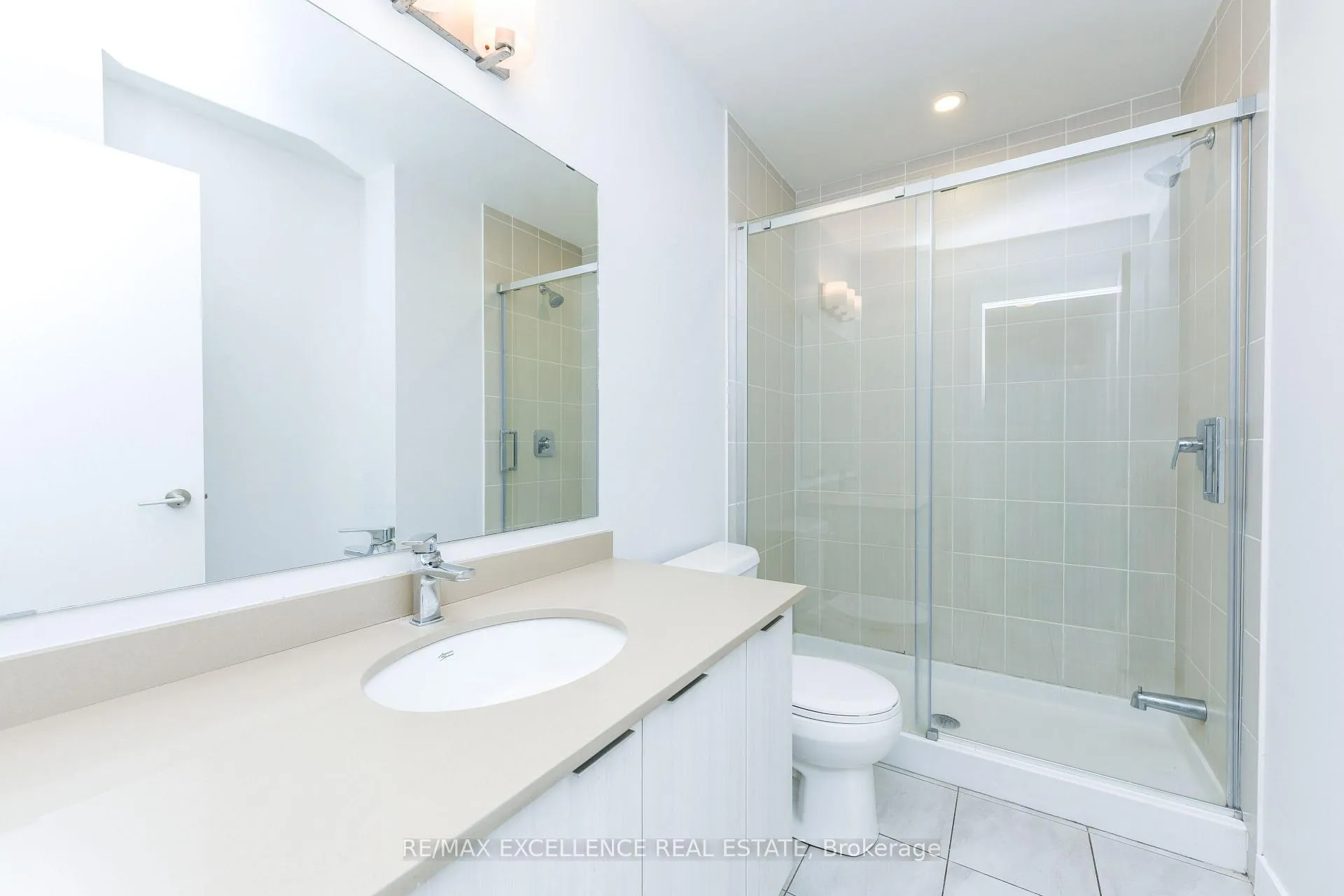 Photo 10 of Unit 42, 200 Malta Avenue, Brampton, Fletcher's Creek South — HOMEH