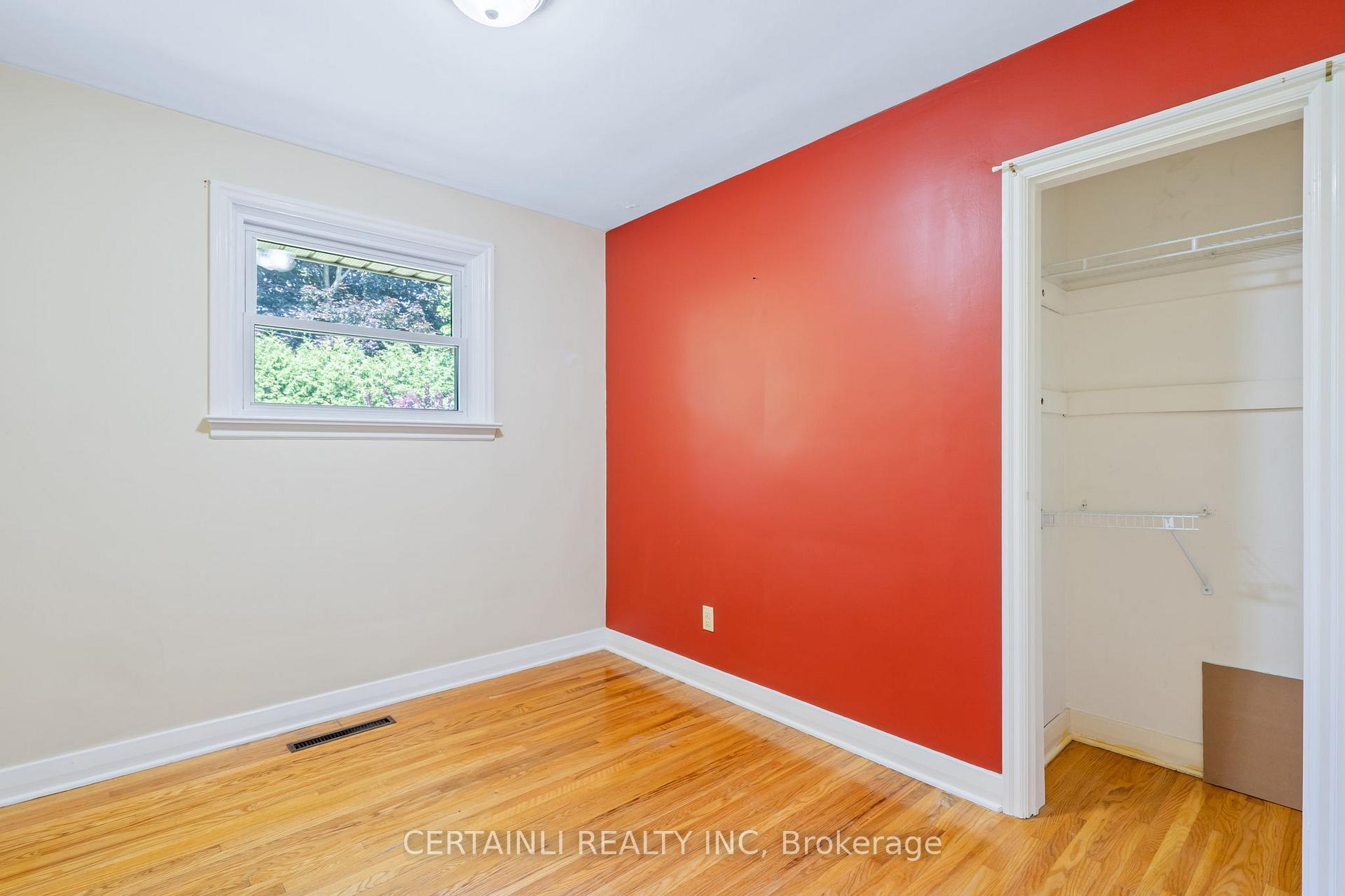 Photo 18 of 15 Hepburn Avenue, St. Thomas — HOMEH