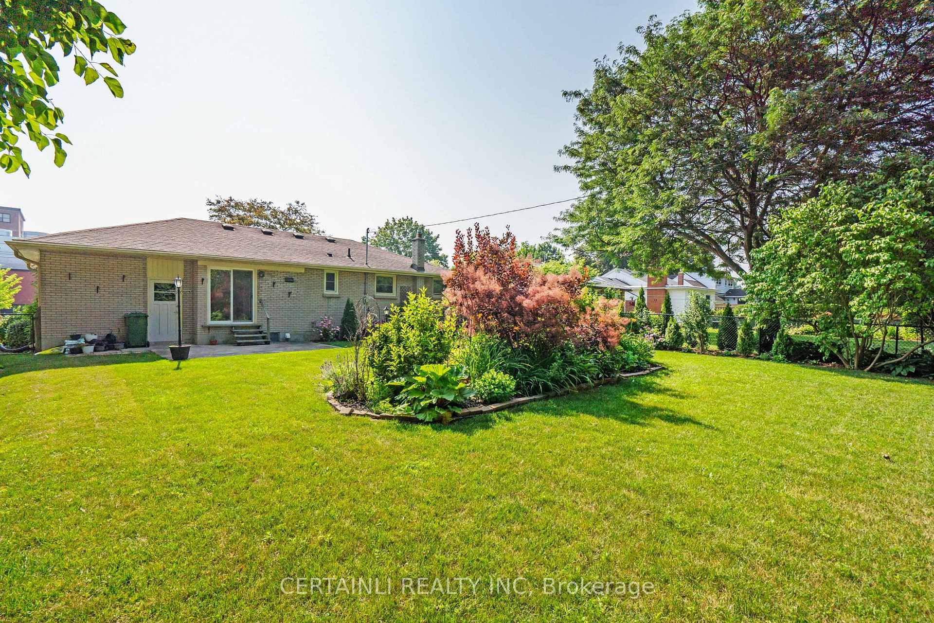 Photo 27 of 15 Hepburn Avenue, St. Thomas — HOMEH