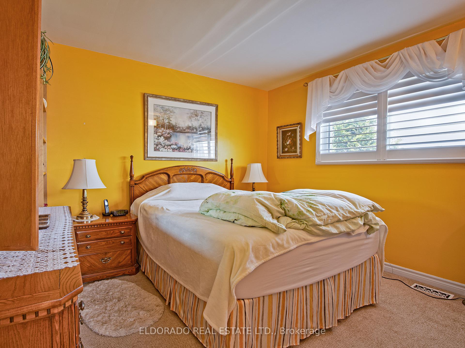 Photo 7 of 3 Black Knight Road, St. Catharines, Lakeport — HOMEH