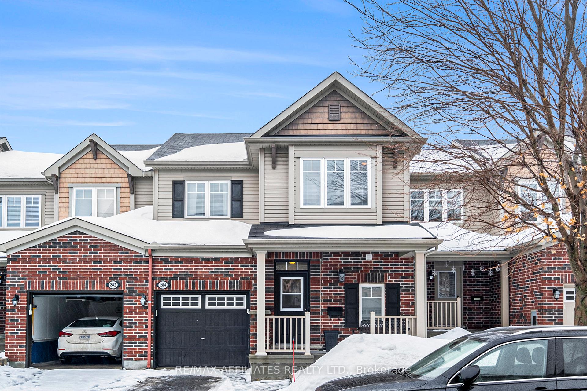 Photo 1 of 284 Par-La-Ville Circle, Ottawa, Stittsville (North) — HOMEH