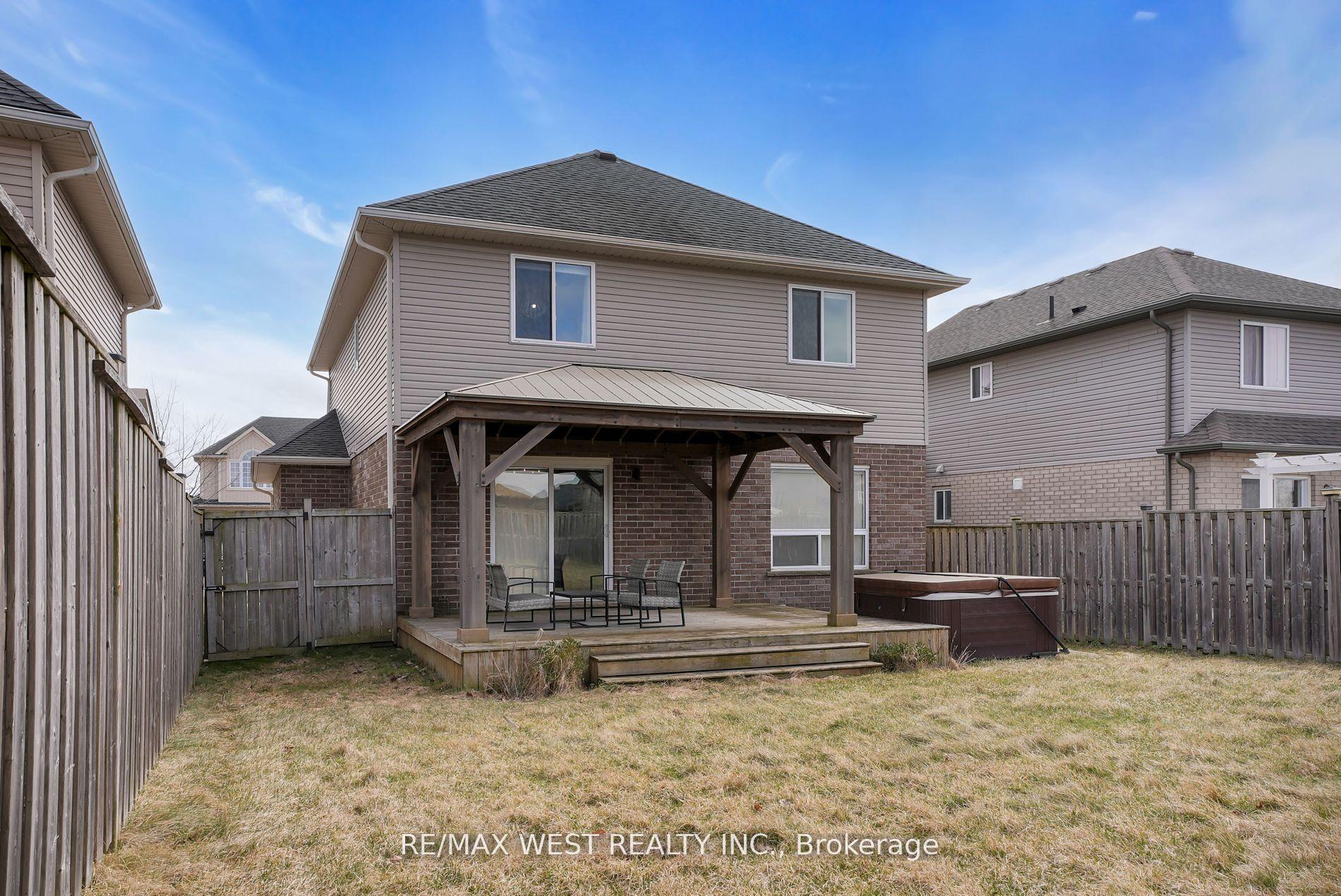 Photo 29 of 9 Noble Lane, St. Thomas — HOMEH