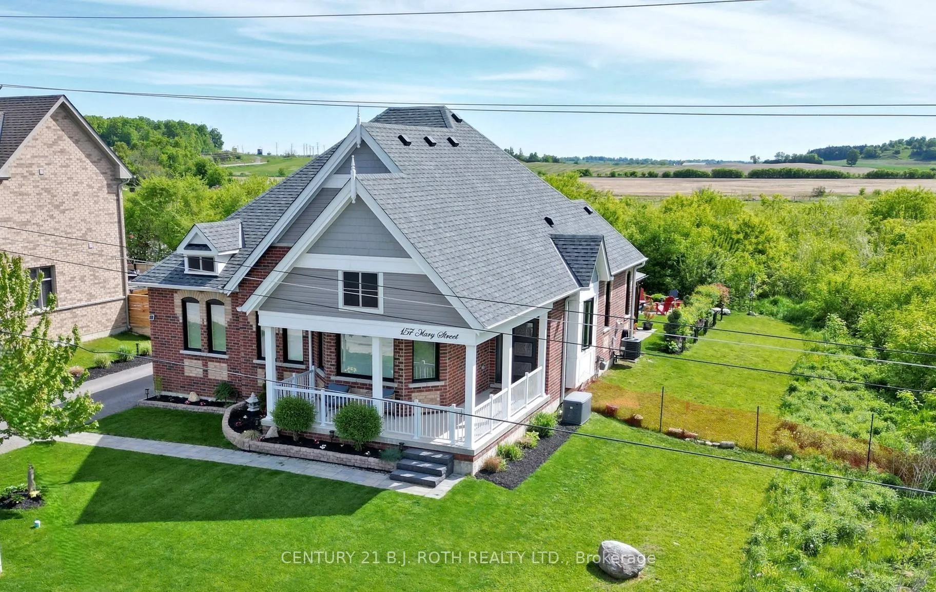 Photo 2 of 157 Mary Street, Clearview, Creemore — HOMEH