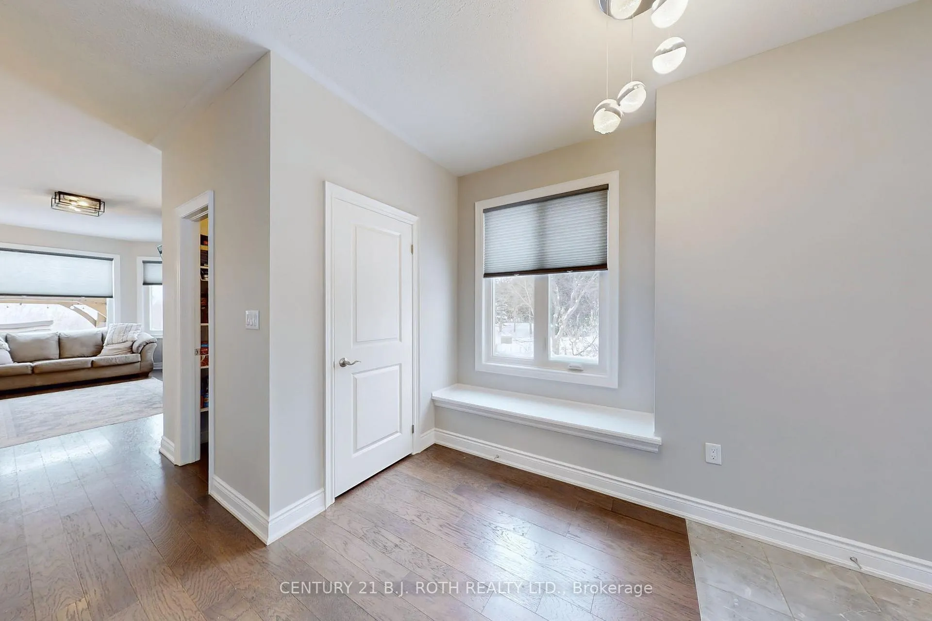 Photo 6 of 157 Mary Street, Clearview, Creemore — HOMEH