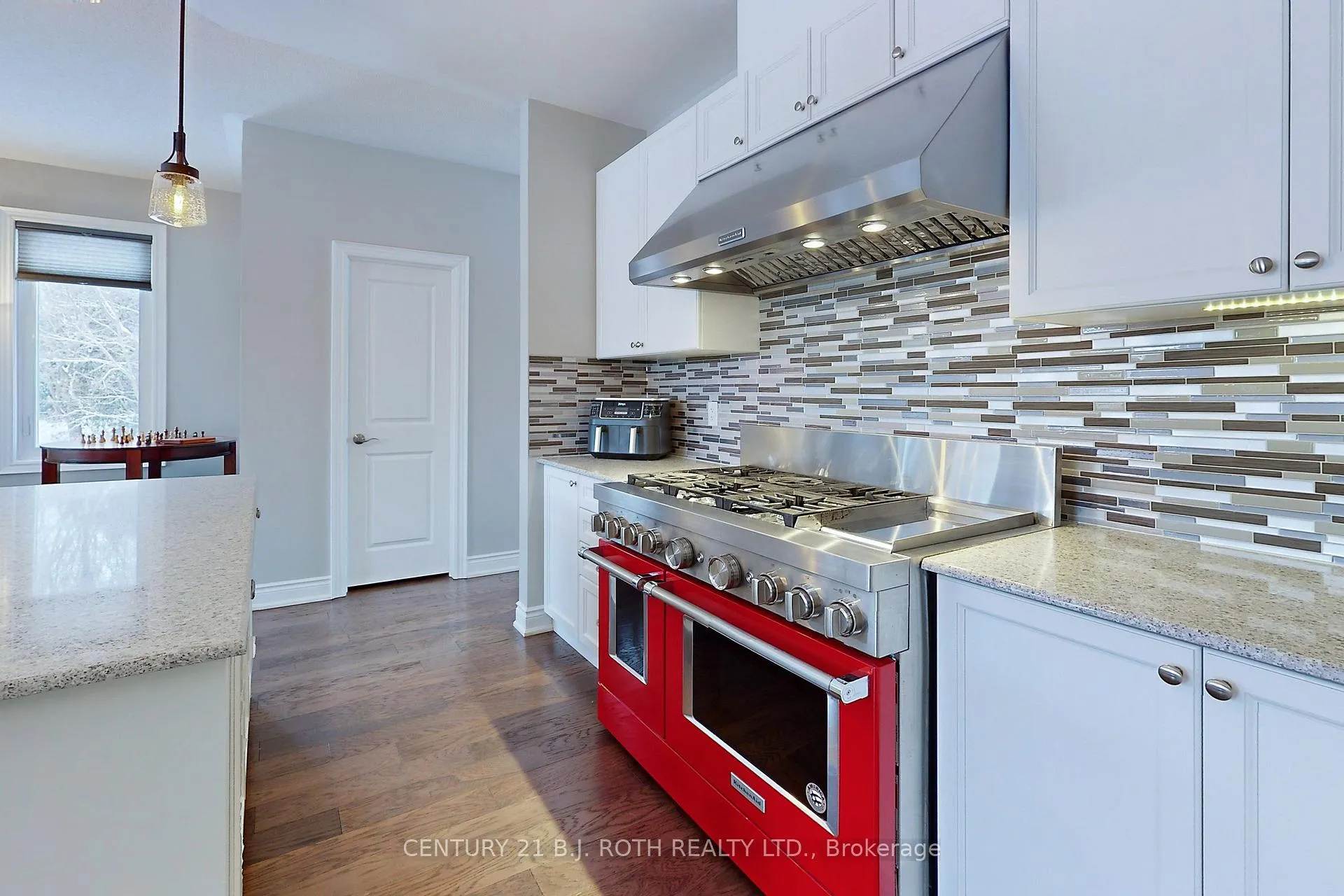 Photo 7 of 157 Mary Street, Clearview, Creemore — HOMEH