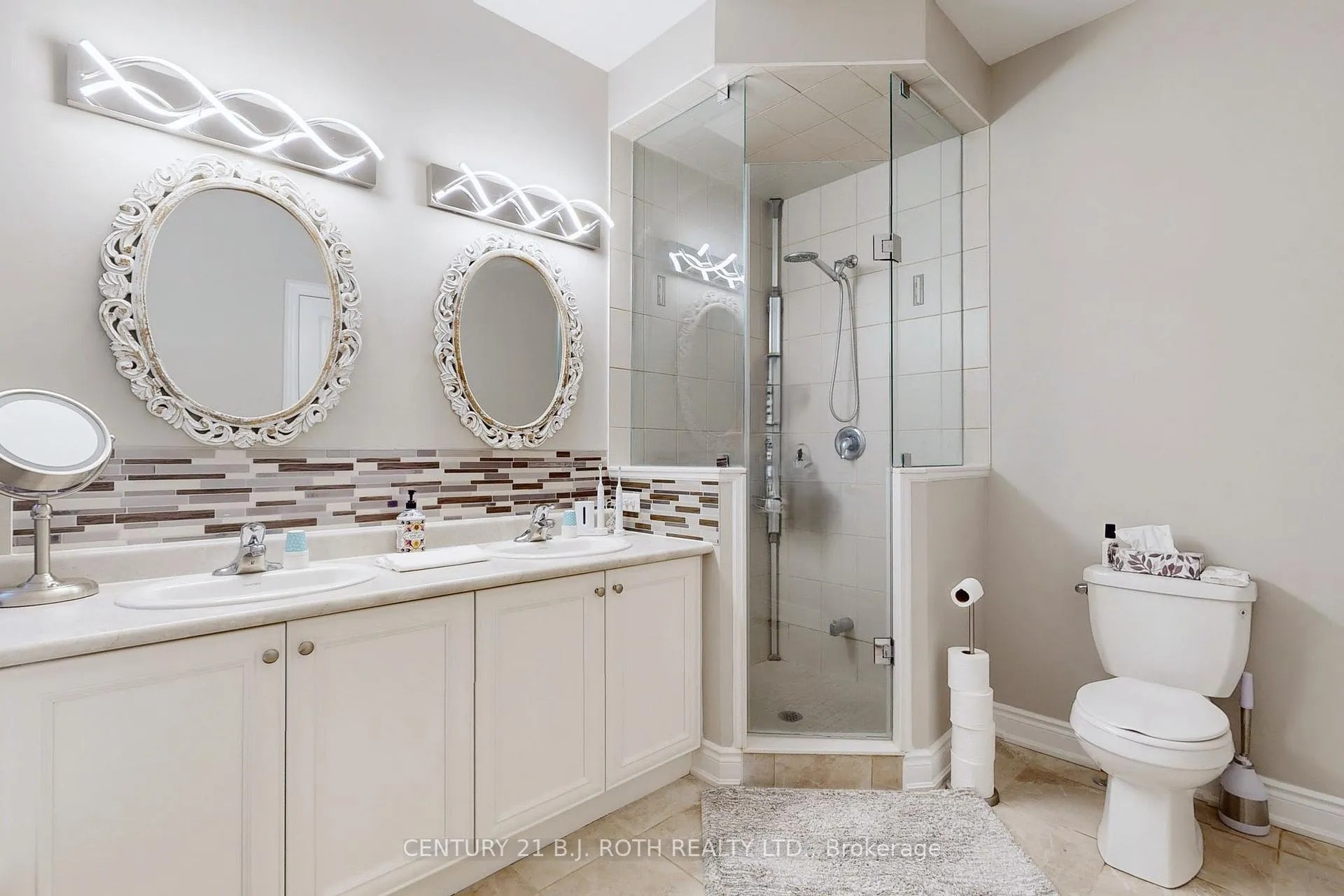 Photo 24 of 157 Mary Street, Clearview, Creemore — HOMEH