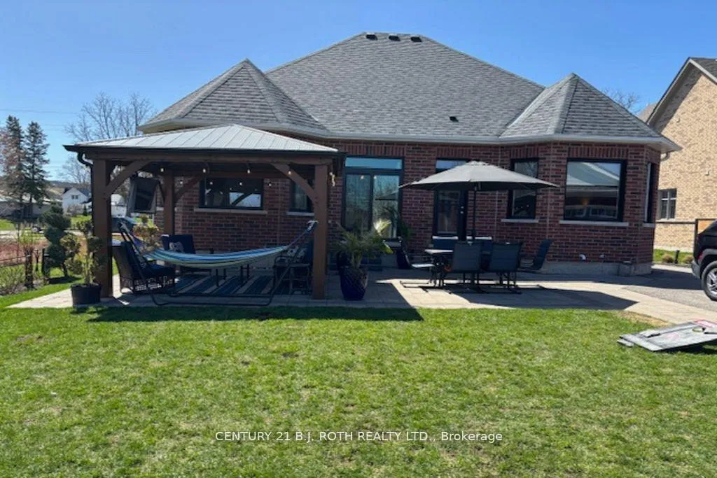 Photo 33 of 157 Mary Street, Clearview, Creemore — HOMEH