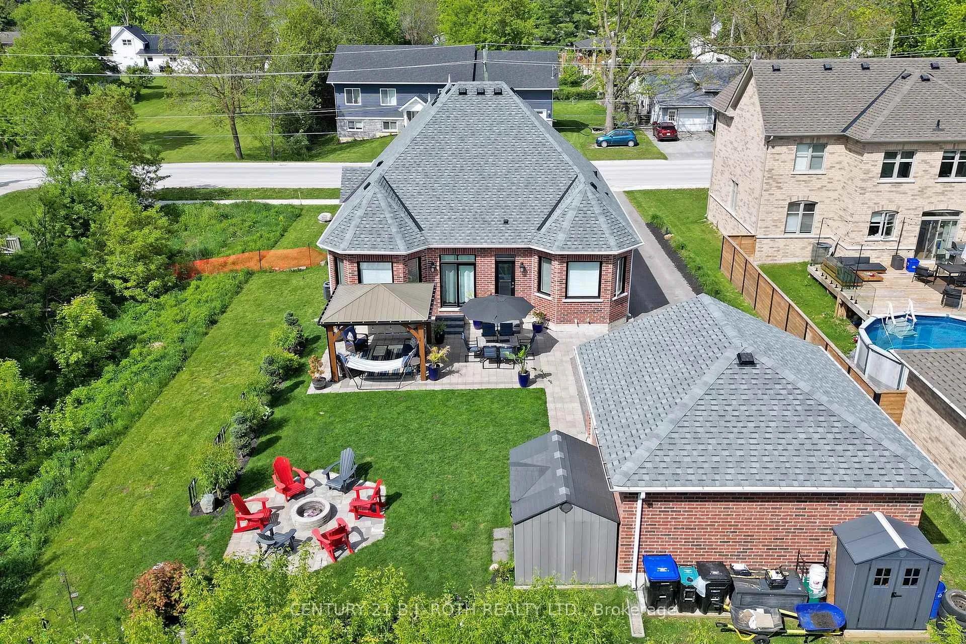 Photo 42 of 157 Mary Street, Clearview, Creemore — HOMEH