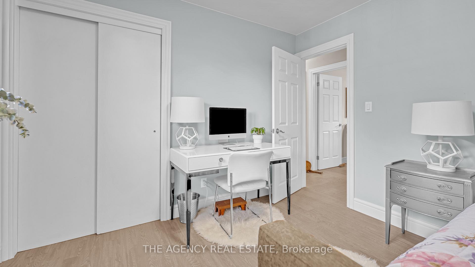 Photo 14 of 4 Applewood Crescent, St. Thomas — HOMEH