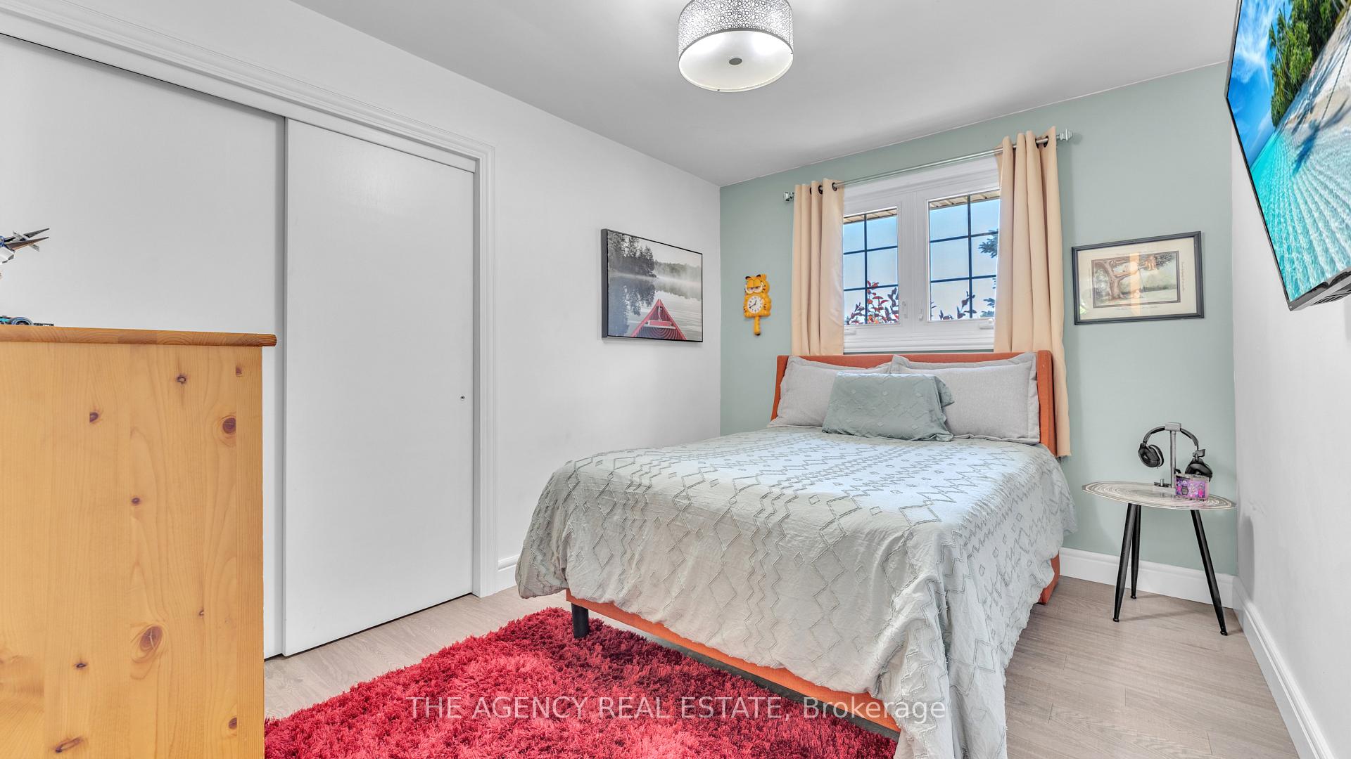 Photo 15 of 4 Applewood Crescent, St. Thomas — HOMEH