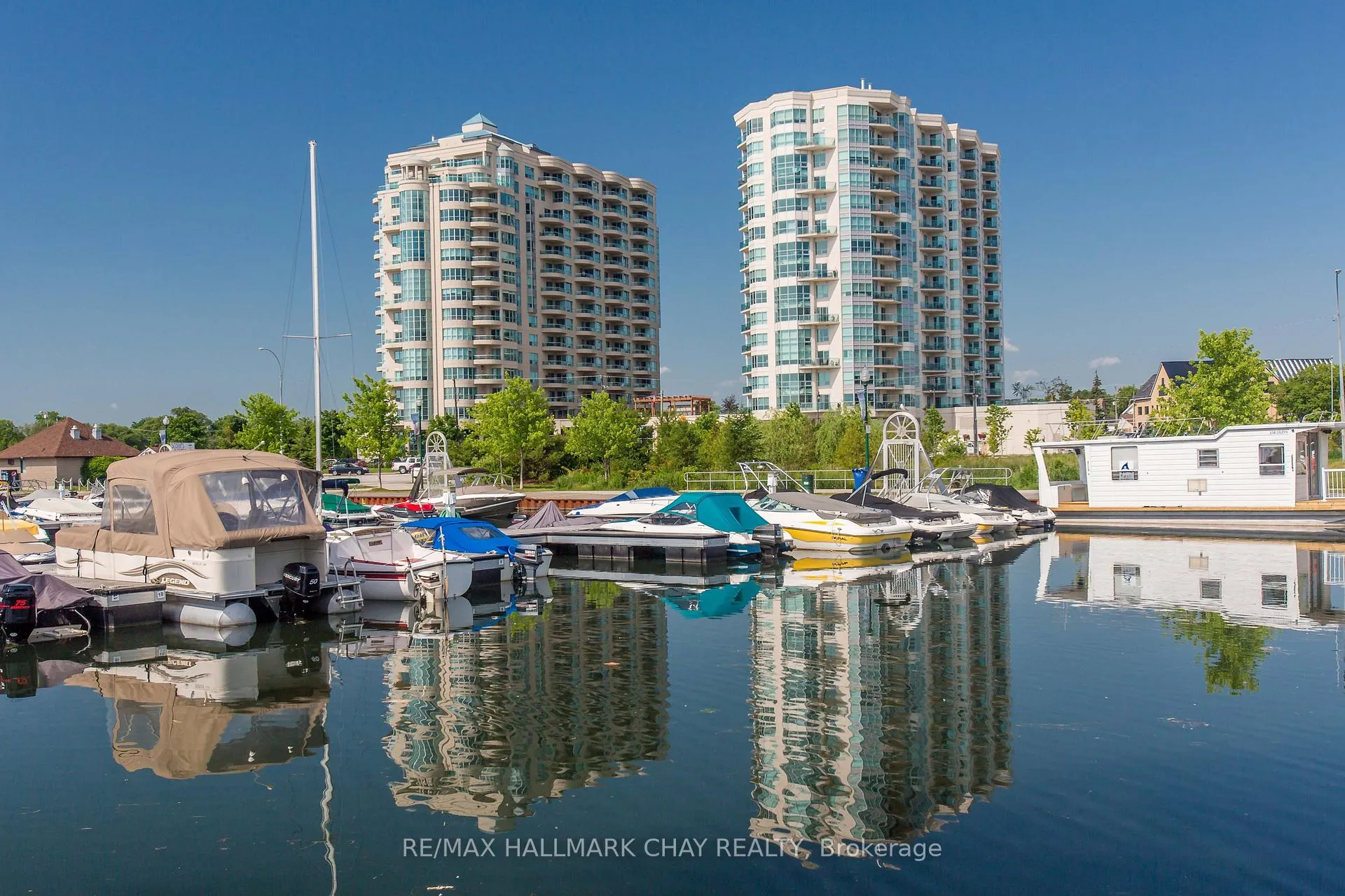 Photo 1 of Unit 1205, 6 Toronto Street, Barrie, City Centre — HOMEH