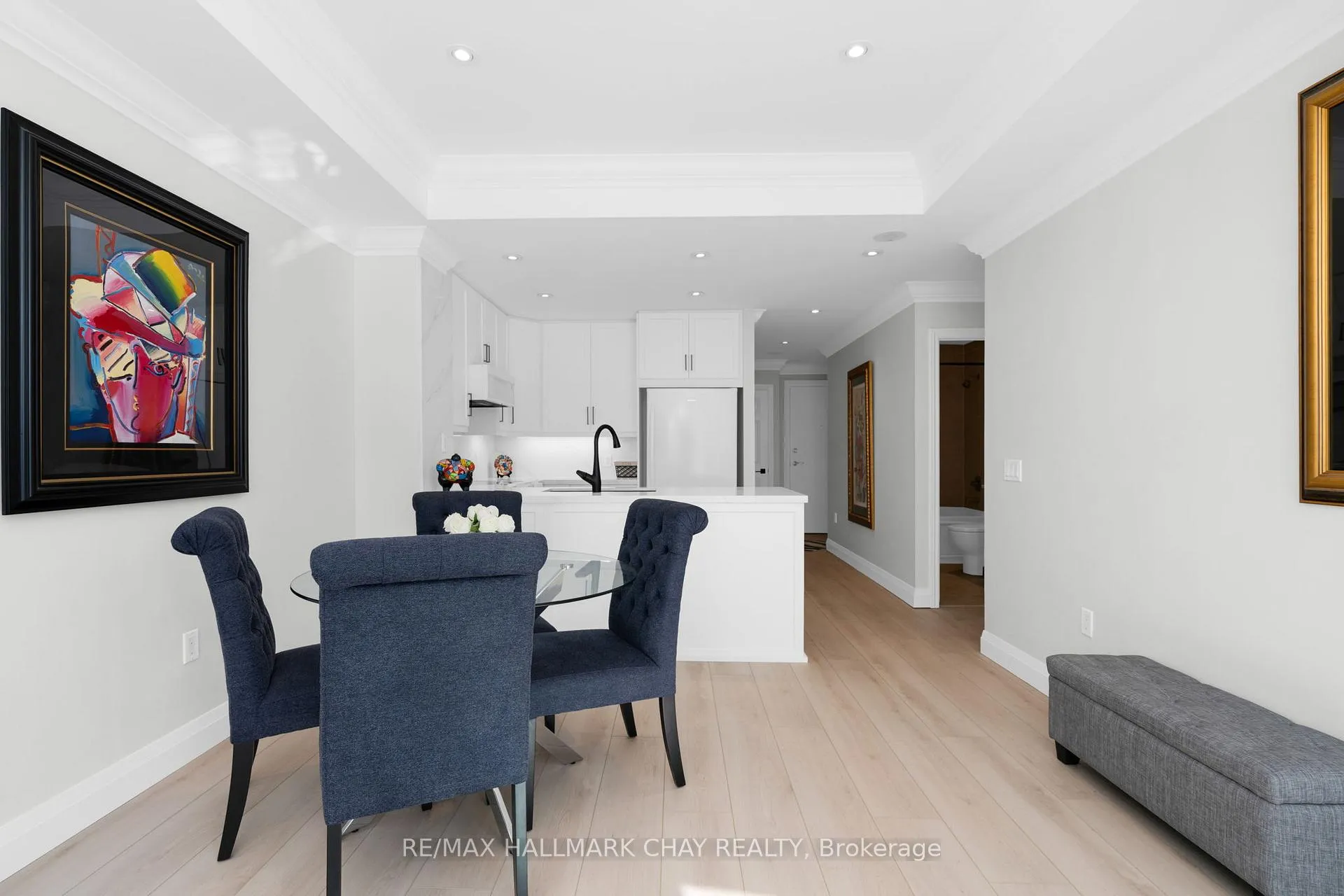 Photo 12 of Unit 1205, 6 Toronto Street, Barrie, City Centre — HOMEH