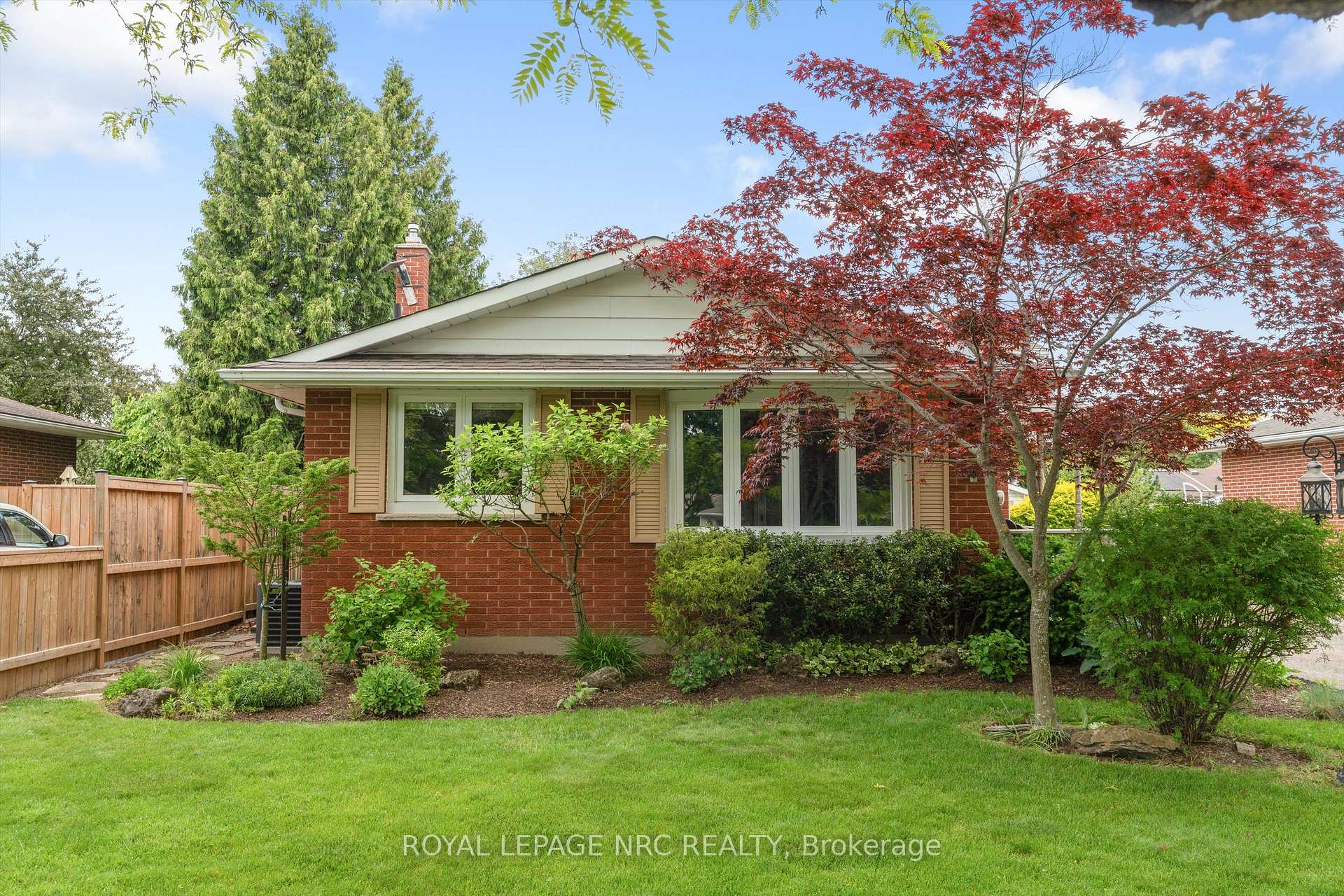 Photo 1 of 533 Vine Street, St. Catharines, Vine/Linwell — HOMEH