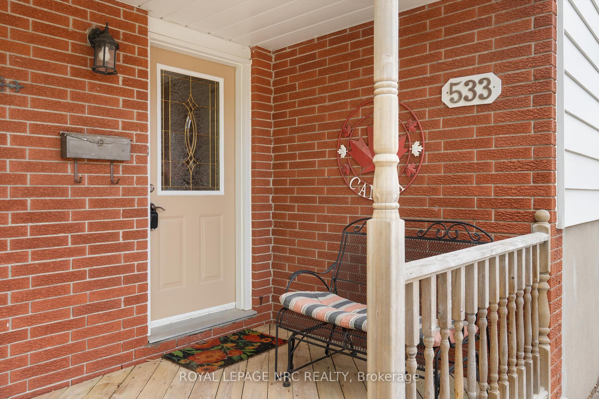 Photo 5 of 533 Vine Street, St. Catharines, Vine/Linwell — HOMEH