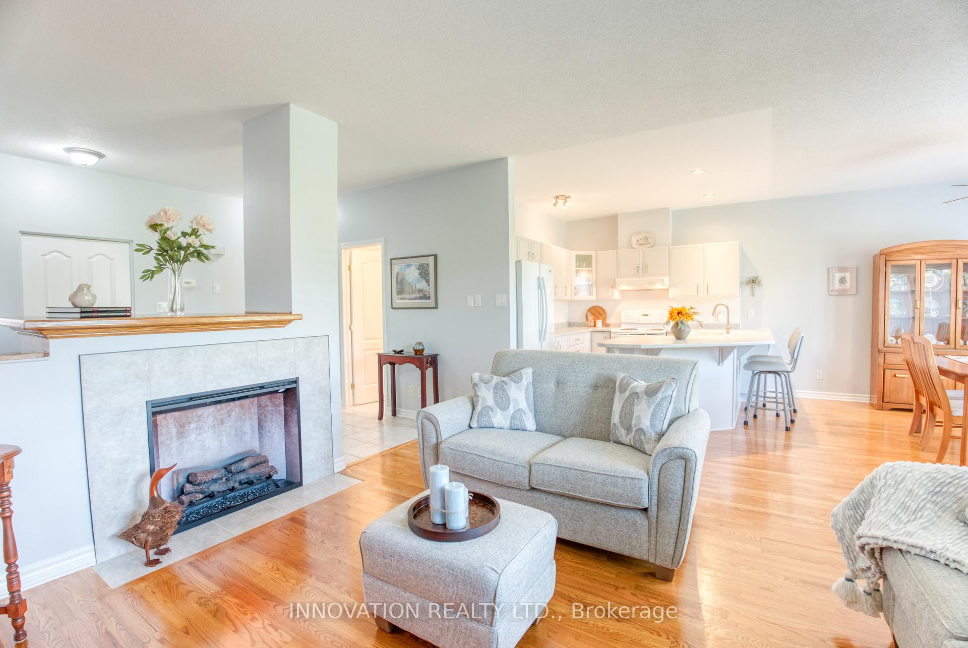 Photo 8 of 13 Eileen Crescent, Ottawa, Stittsville (Central) — HOMEH