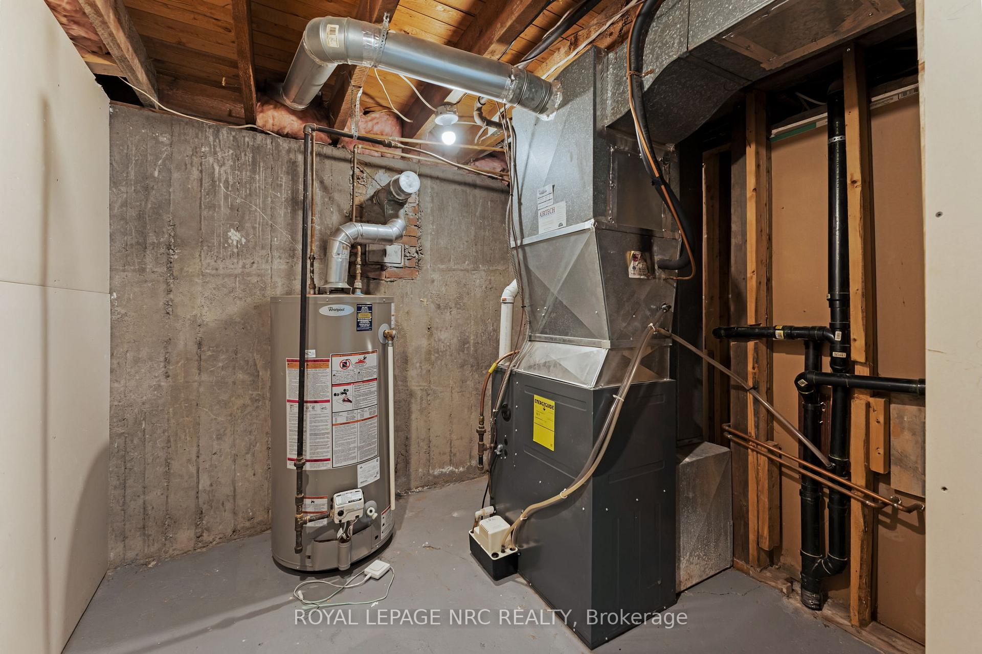 Photo 50 of 44 Pinecrest Avenue, St. Catharines, Burleigh Hill — HOMEH