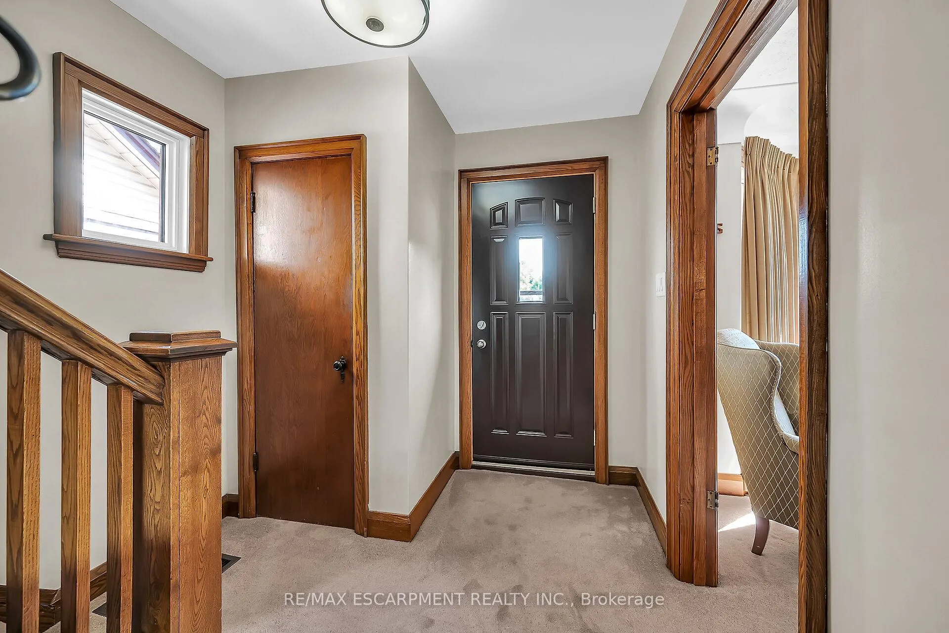 Photo 5 of 274 Ottawa Street S, Hamilton, Delta — HOMEH