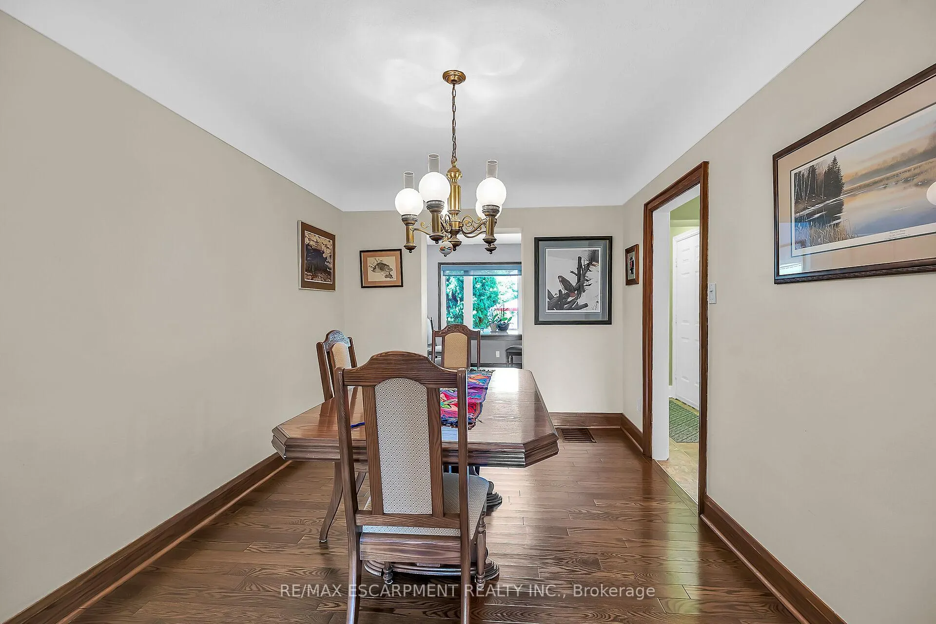 Photo 9 of 274 Ottawa Street S, Hamilton, Delta — HOMEH