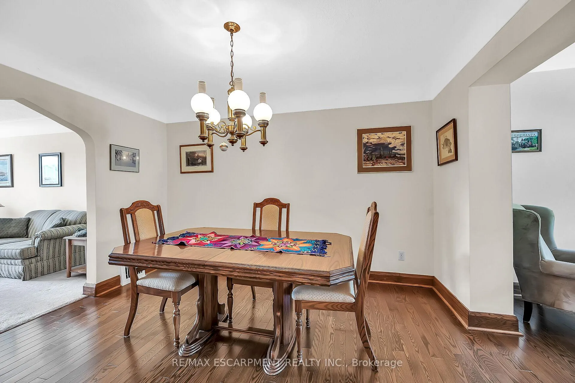 Photo 10 of 274 Ottawa Street S, Hamilton, Delta — HOMEH