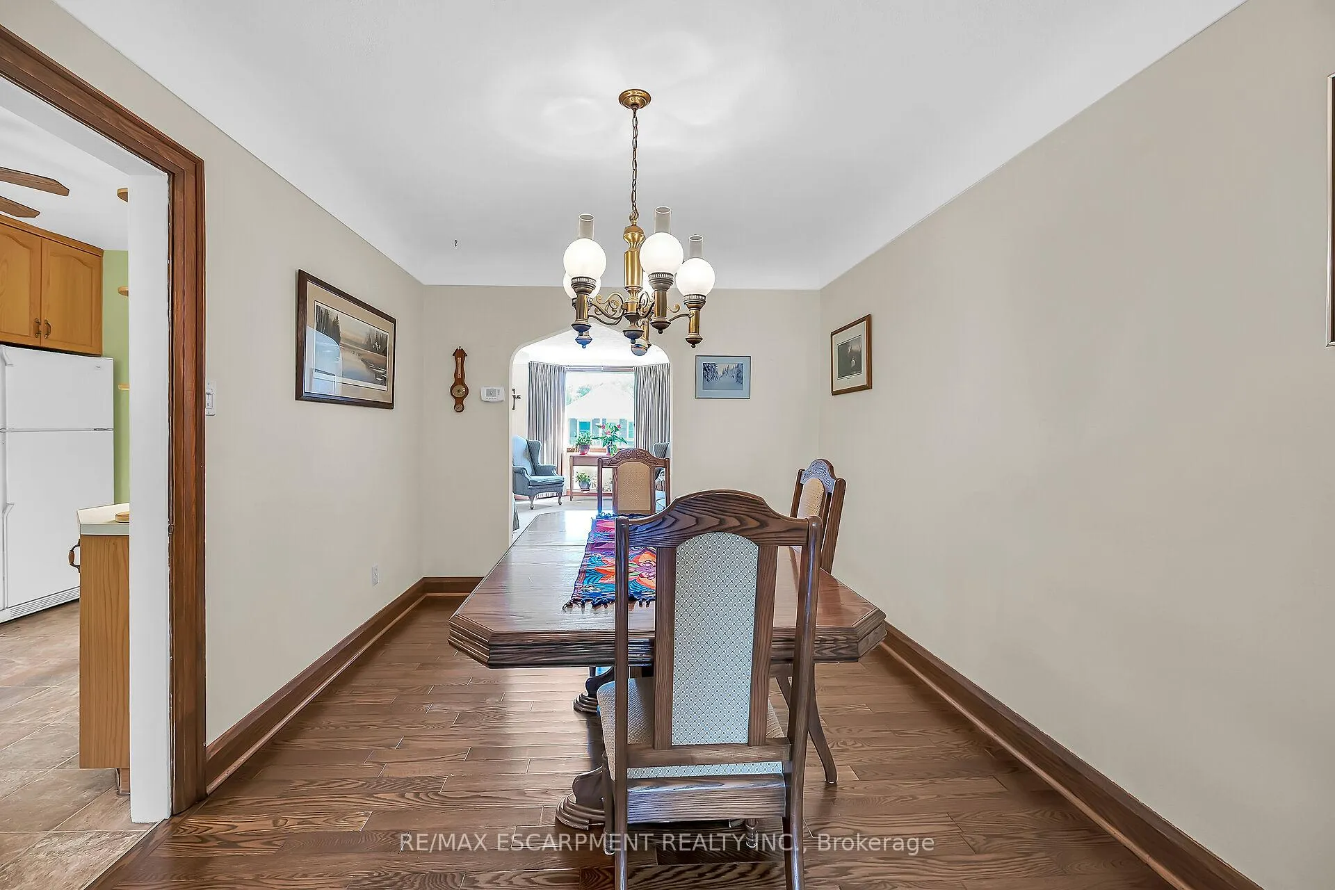 Photo 11 of 274 Ottawa Street S, Hamilton, Delta — HOMEH