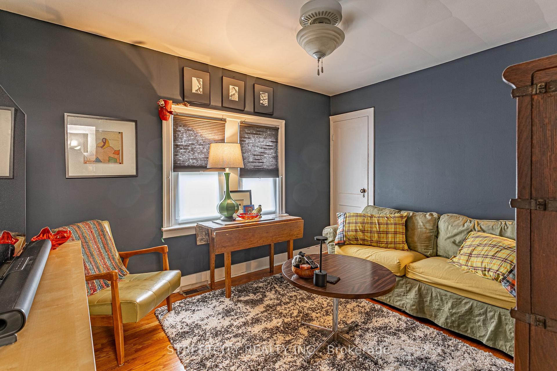 Photo 7 of 137 Erie Street, St. Thomas — HOMEH