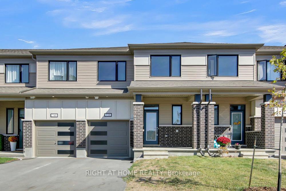 Photo 3 of 738 Quilter Row, Ottawa, Goulbourn Twp From Franktown Rd/South To Rideau — HOMEH