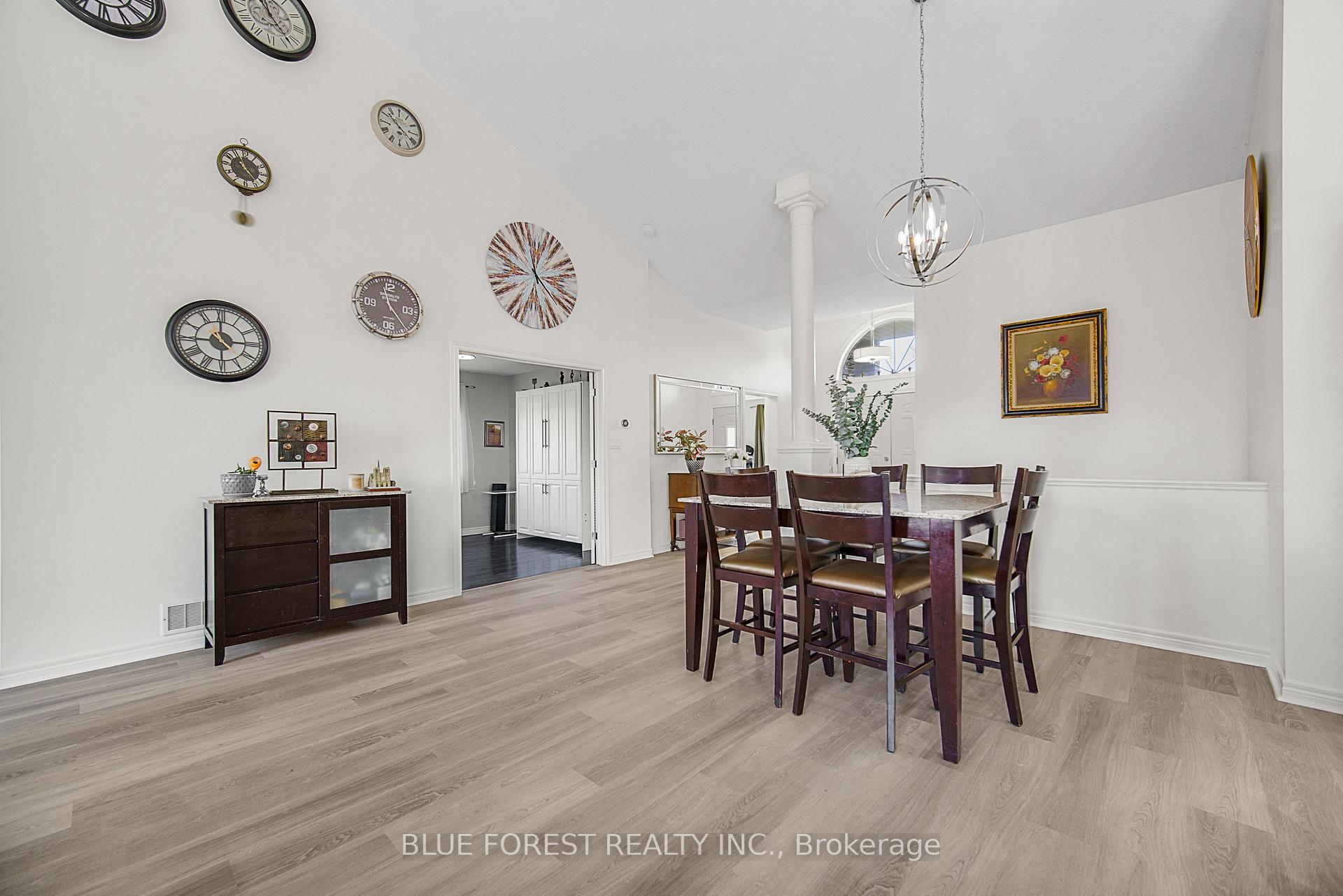 Photo 5 of 57 Augusta Crescent, St. Thomas — HOMEH
