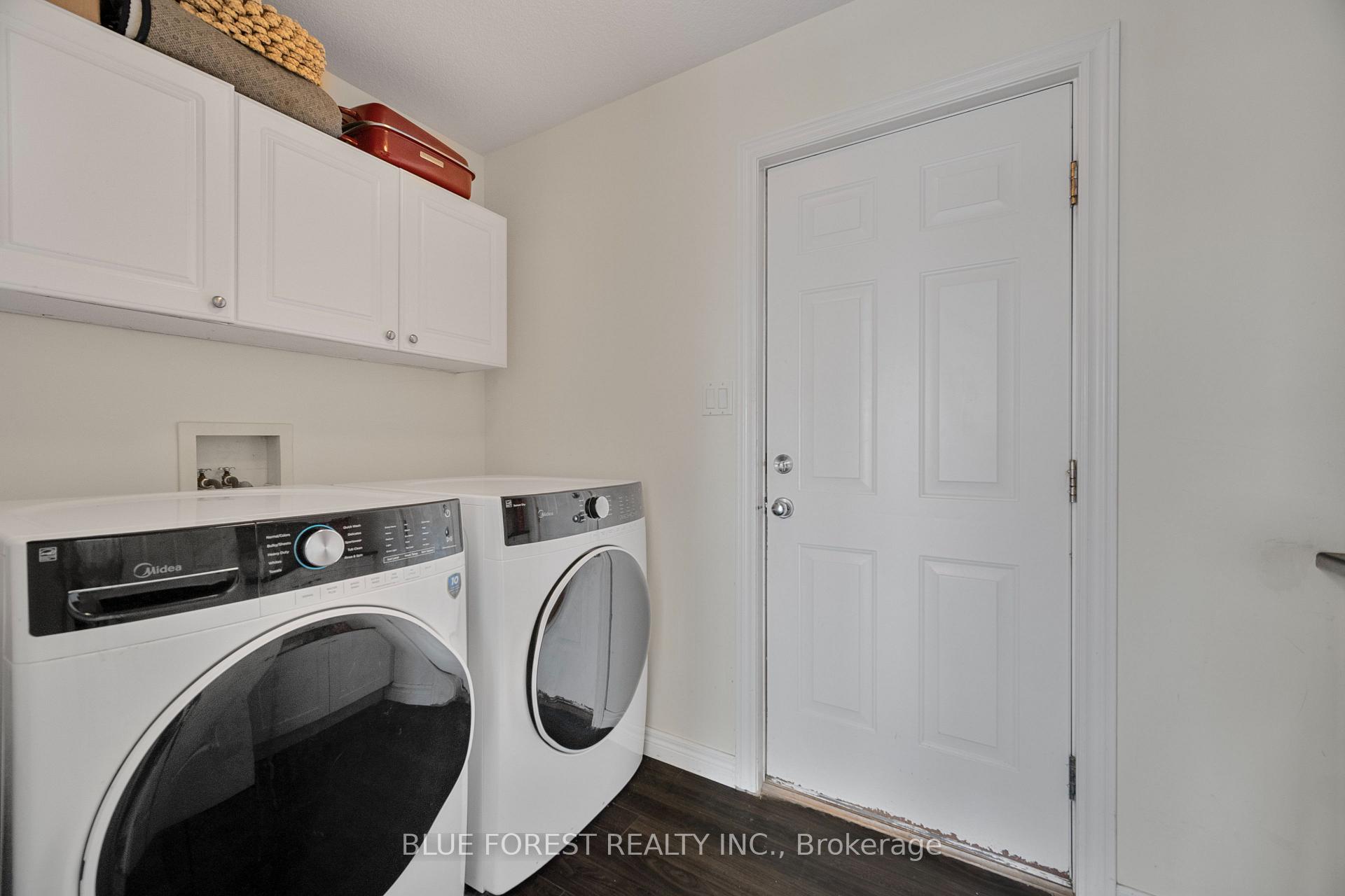 Photo 11 of 57 Augusta Crescent, St. Thomas — HOMEH