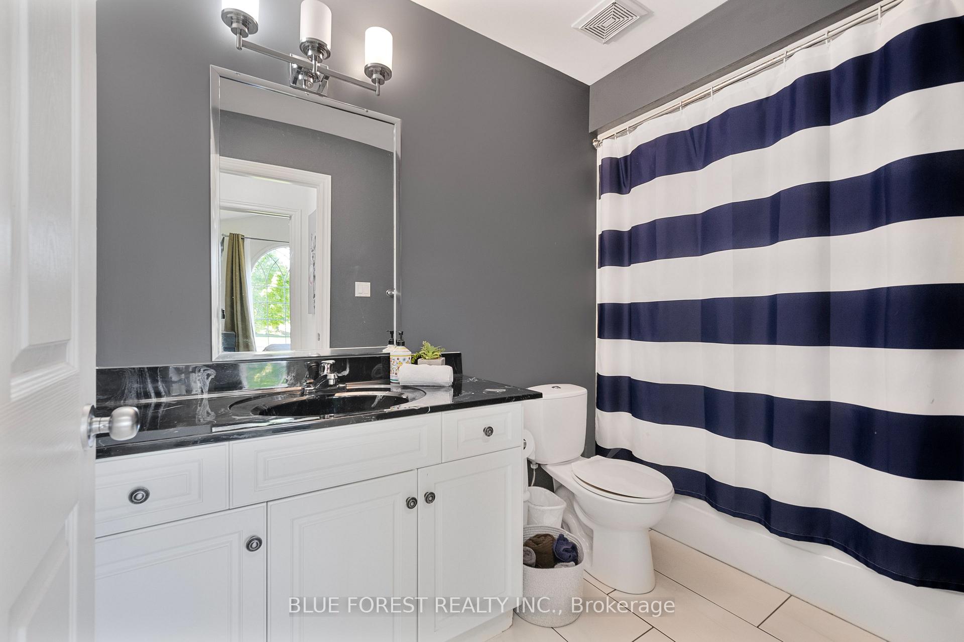 Photo 12 of 57 Augusta Crescent, St. Thomas — HOMEH