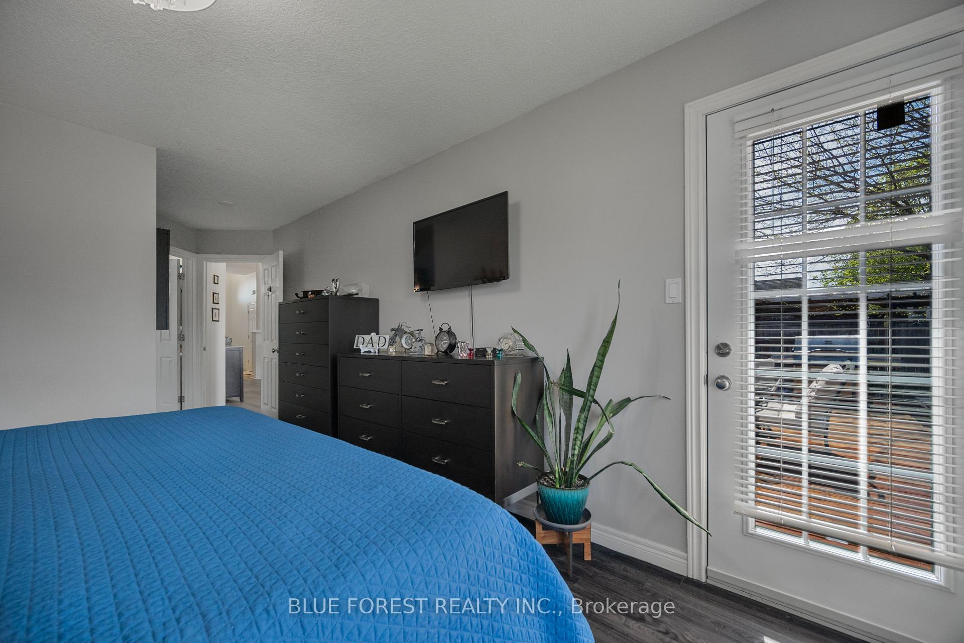 Photo 17 of 57 Augusta Crescent, St. Thomas — HOMEH