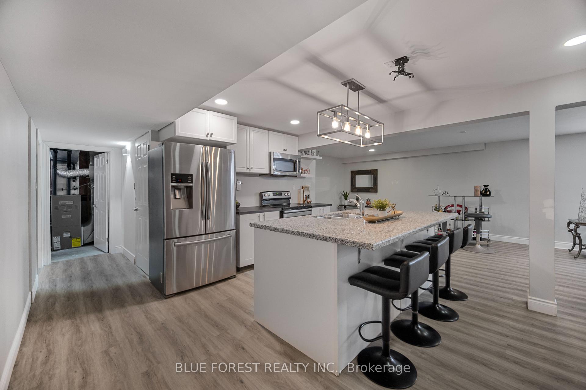 Photo 23 of 57 Augusta Crescent, St. Thomas — HOMEH