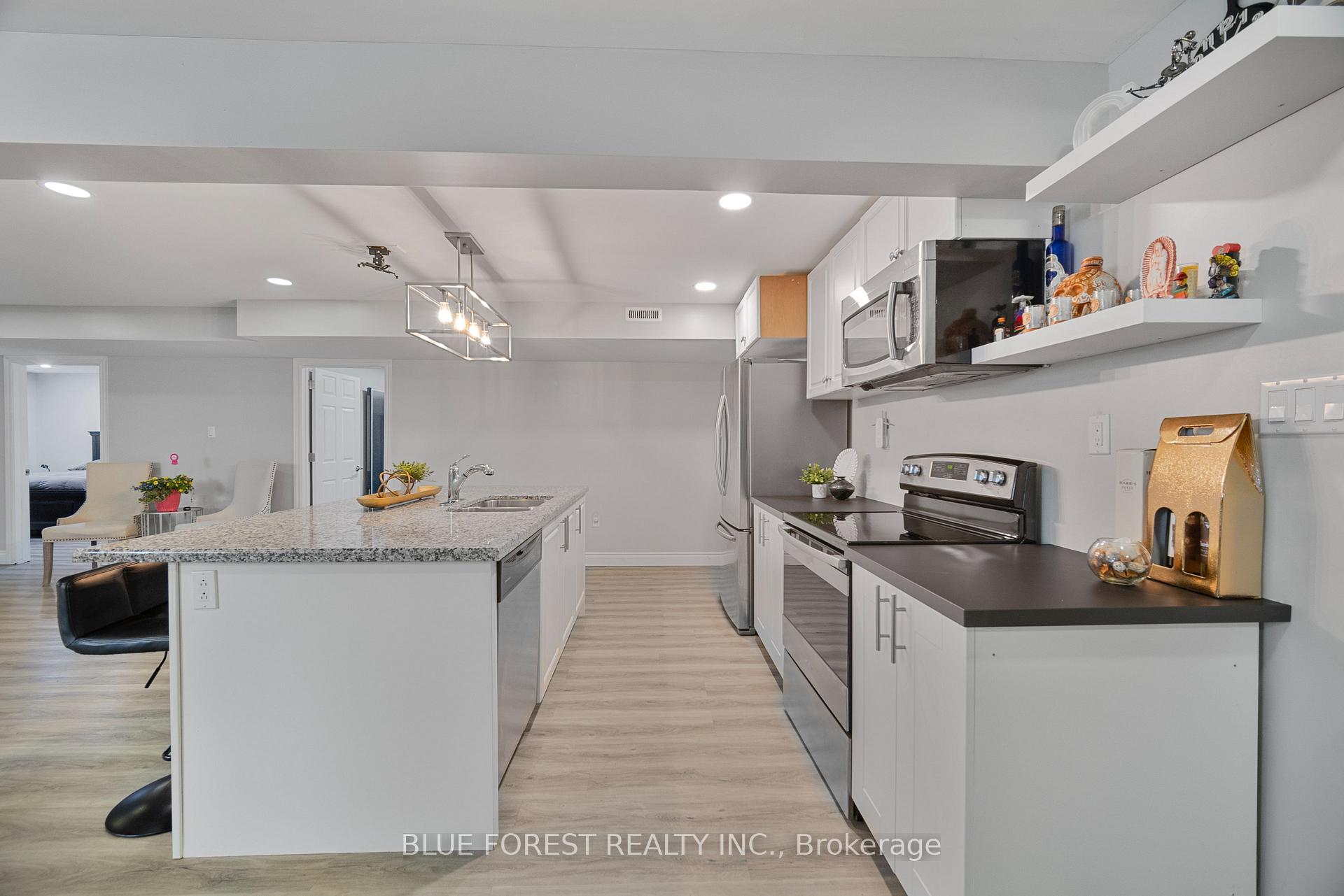 Photo 24 of 57 Augusta Crescent, St. Thomas — HOMEH