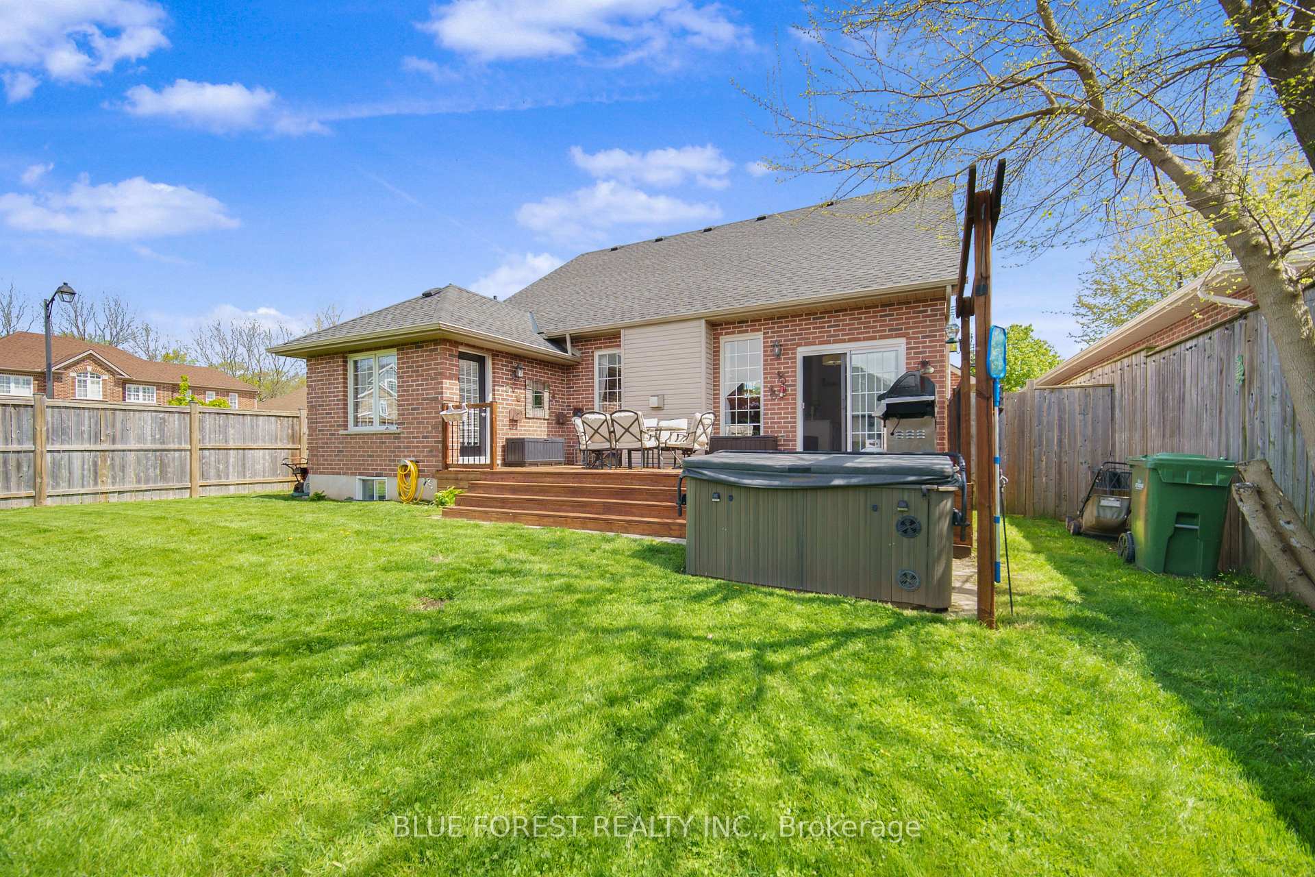 Photo 33 of 57 Augusta Crescent, St. Thomas — HOMEH