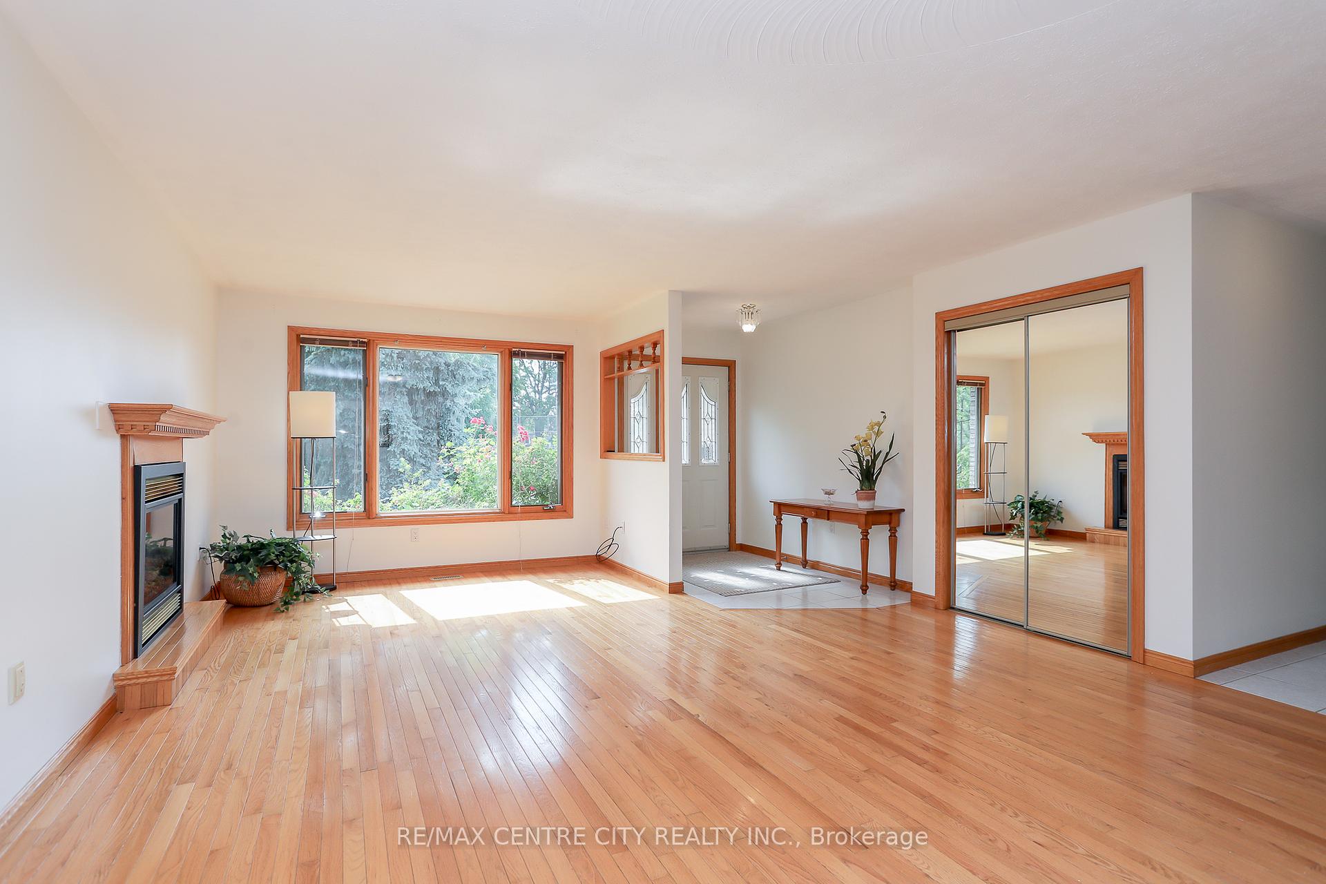 Photo 8 of 150 Inkerman Street, St. Thomas — HOMEH