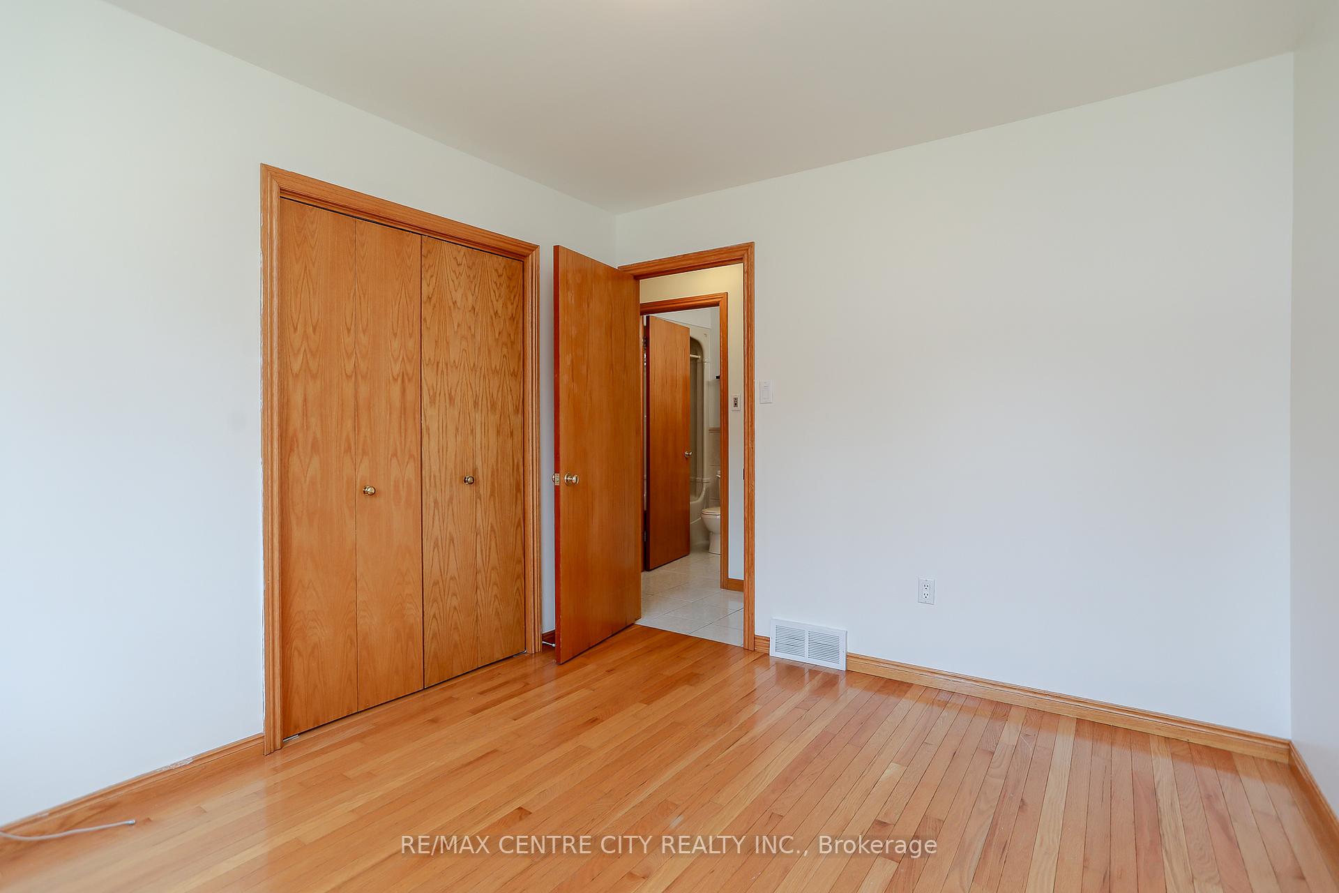 Photo 23 of 150 Inkerman Street, St. Thomas — HOMEH