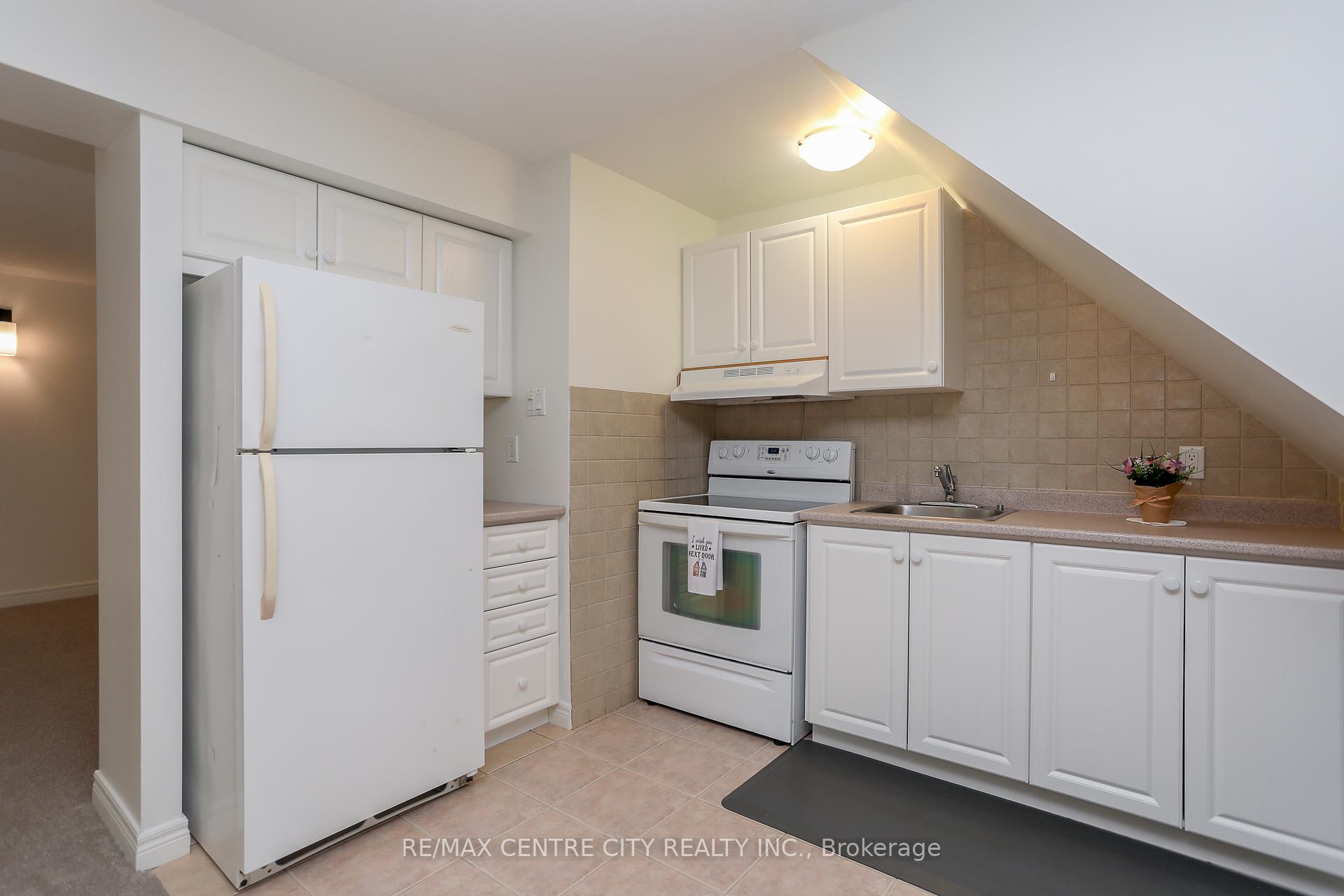 Photo 30 of 150 Inkerman Street, St. Thomas — HOMEH