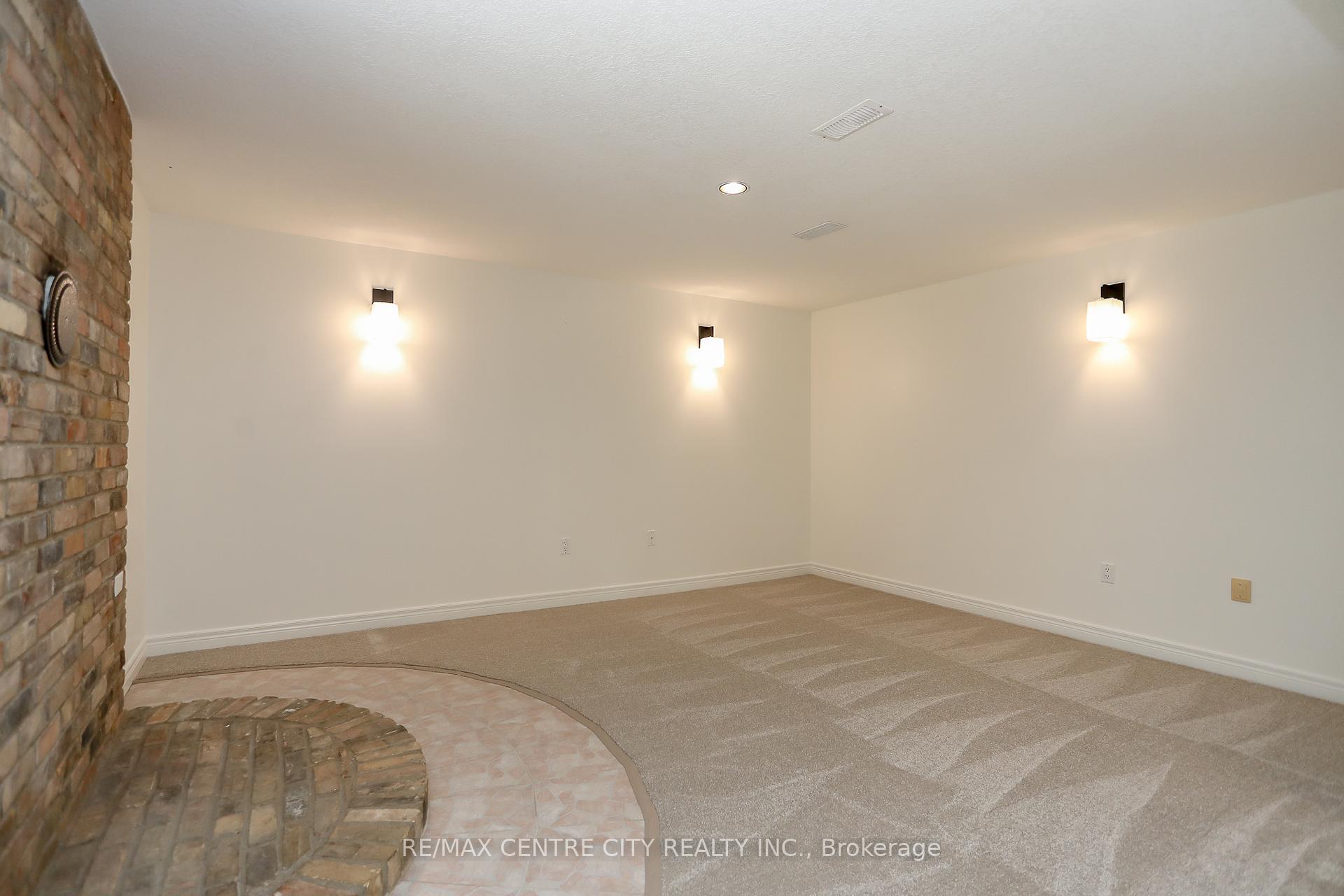Photo 31 of 150 Inkerman Street, St. Thomas — HOMEH