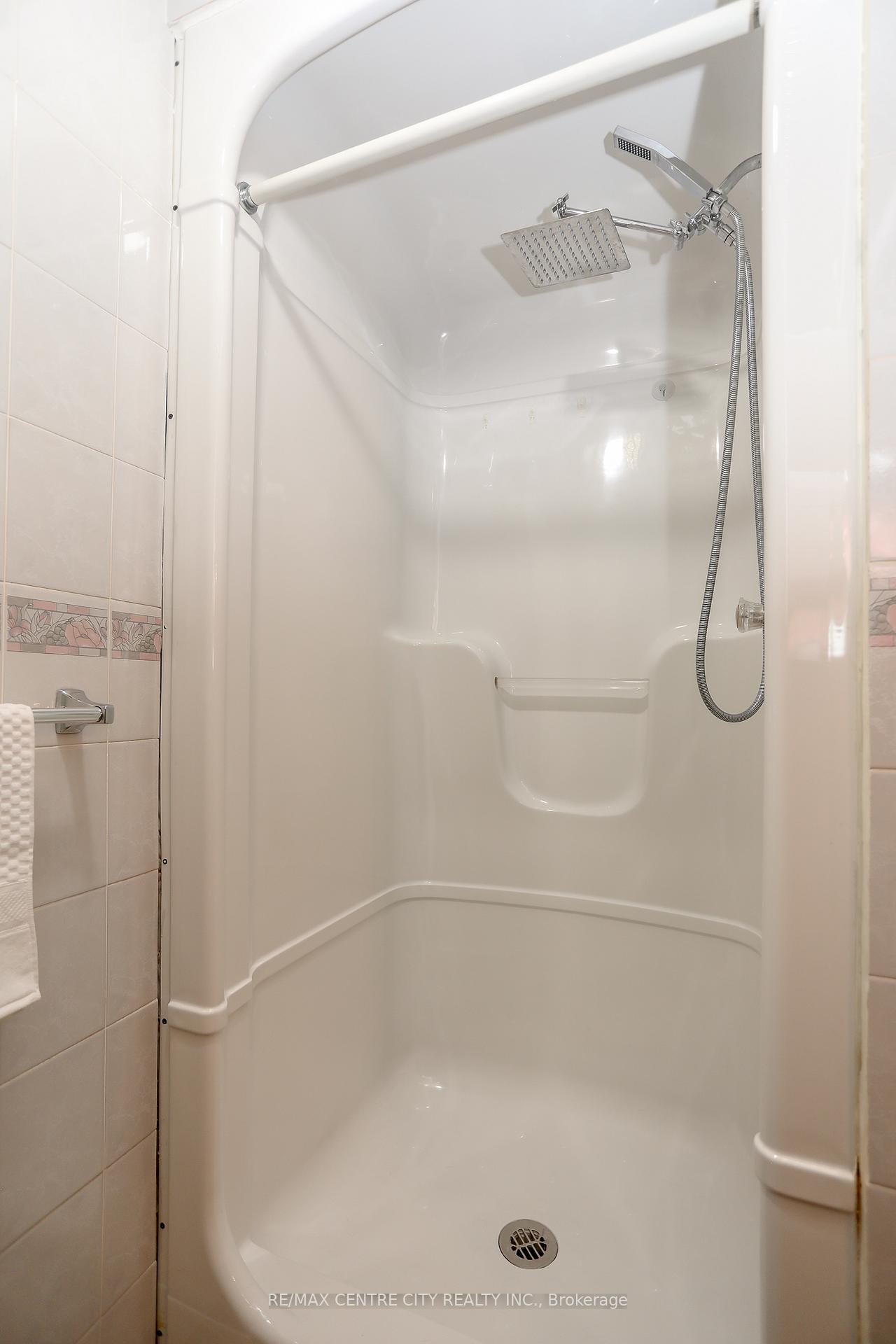 Photo 37 of 150 Inkerman Street, St. Thomas — HOMEH