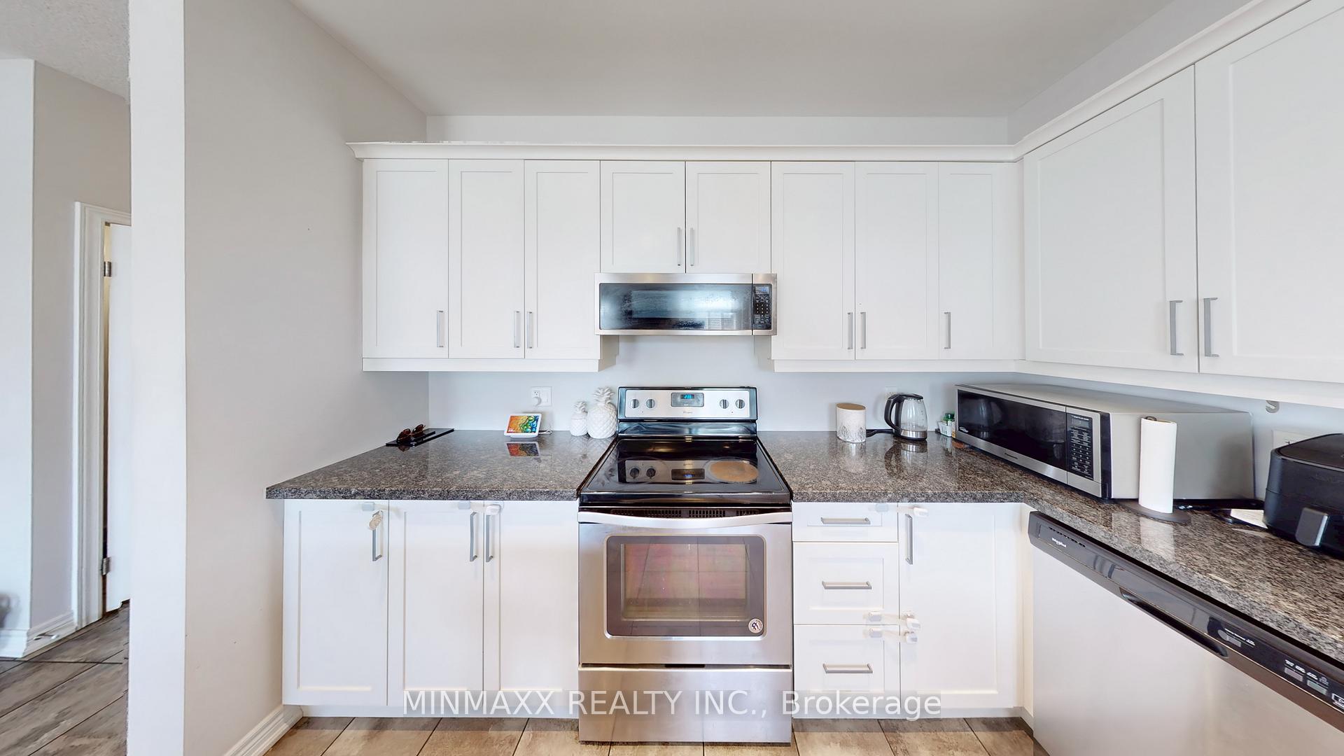 Photo 17 of 19 Ellis Avenue, St. Catharines, Oakdale — HOMEH