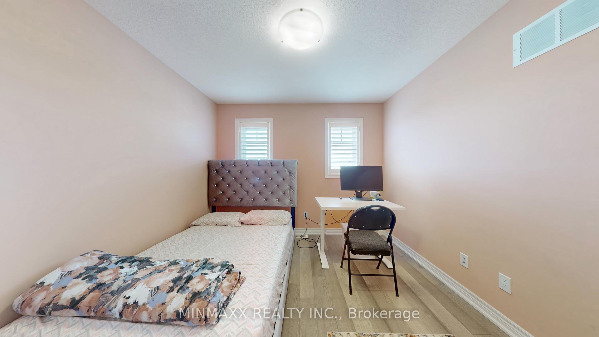 Photo 33 of 19 Ellis Avenue, St. Catharines, Oakdale — HOMEH