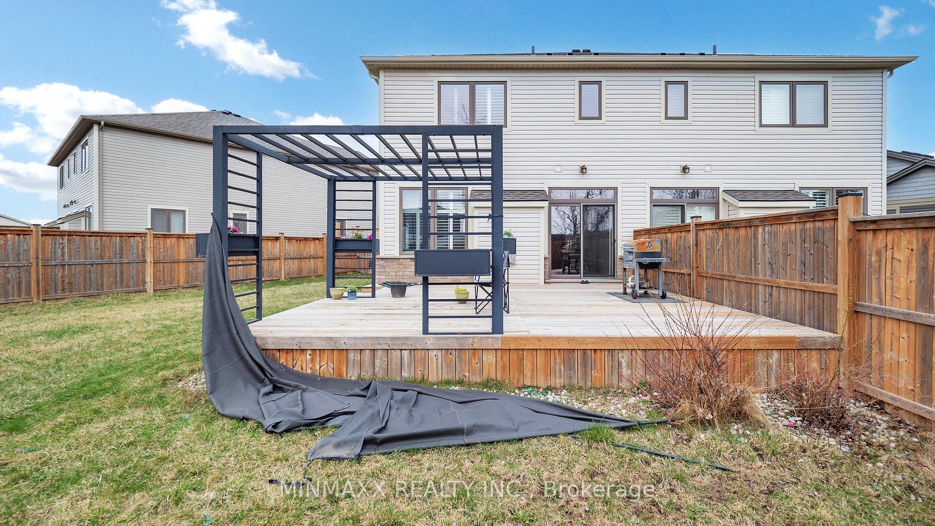 Photo 38 of 19 Ellis Avenue, St. Catharines, Oakdale — HOMEH